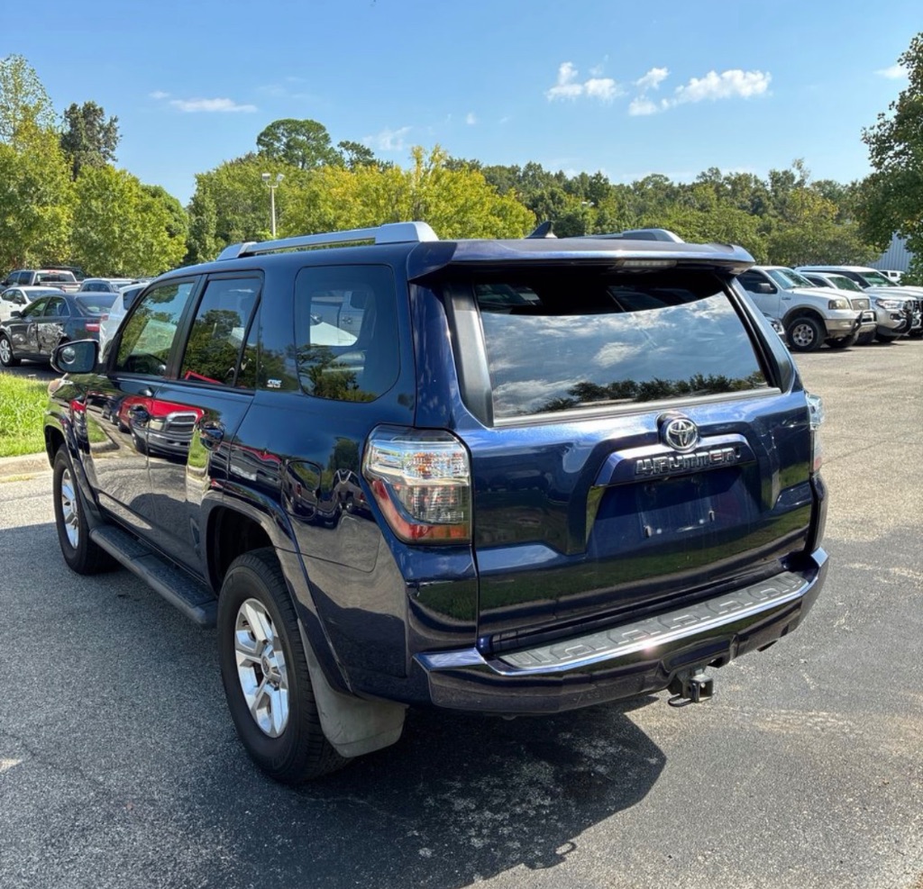 Photo 5 of this Toyota 4Runner