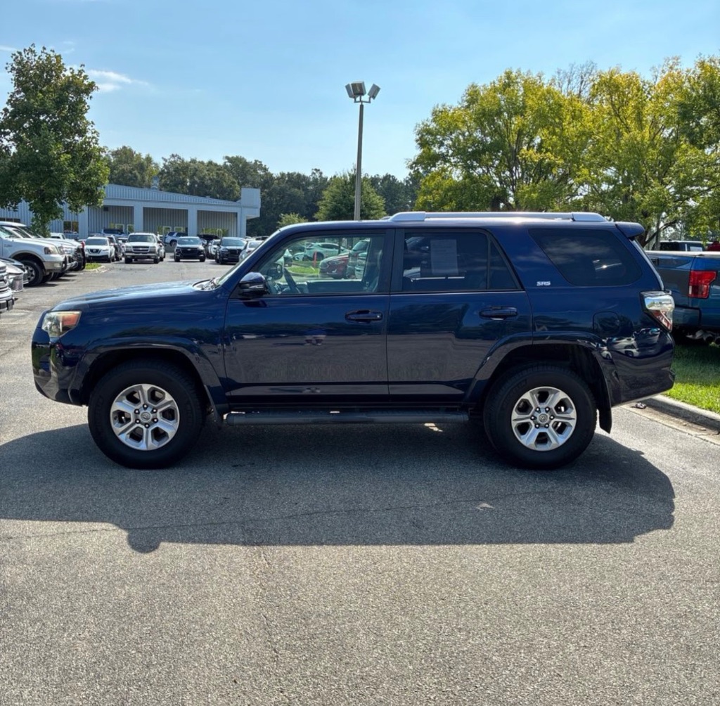 Photo 6 of this Toyota 4Runner
