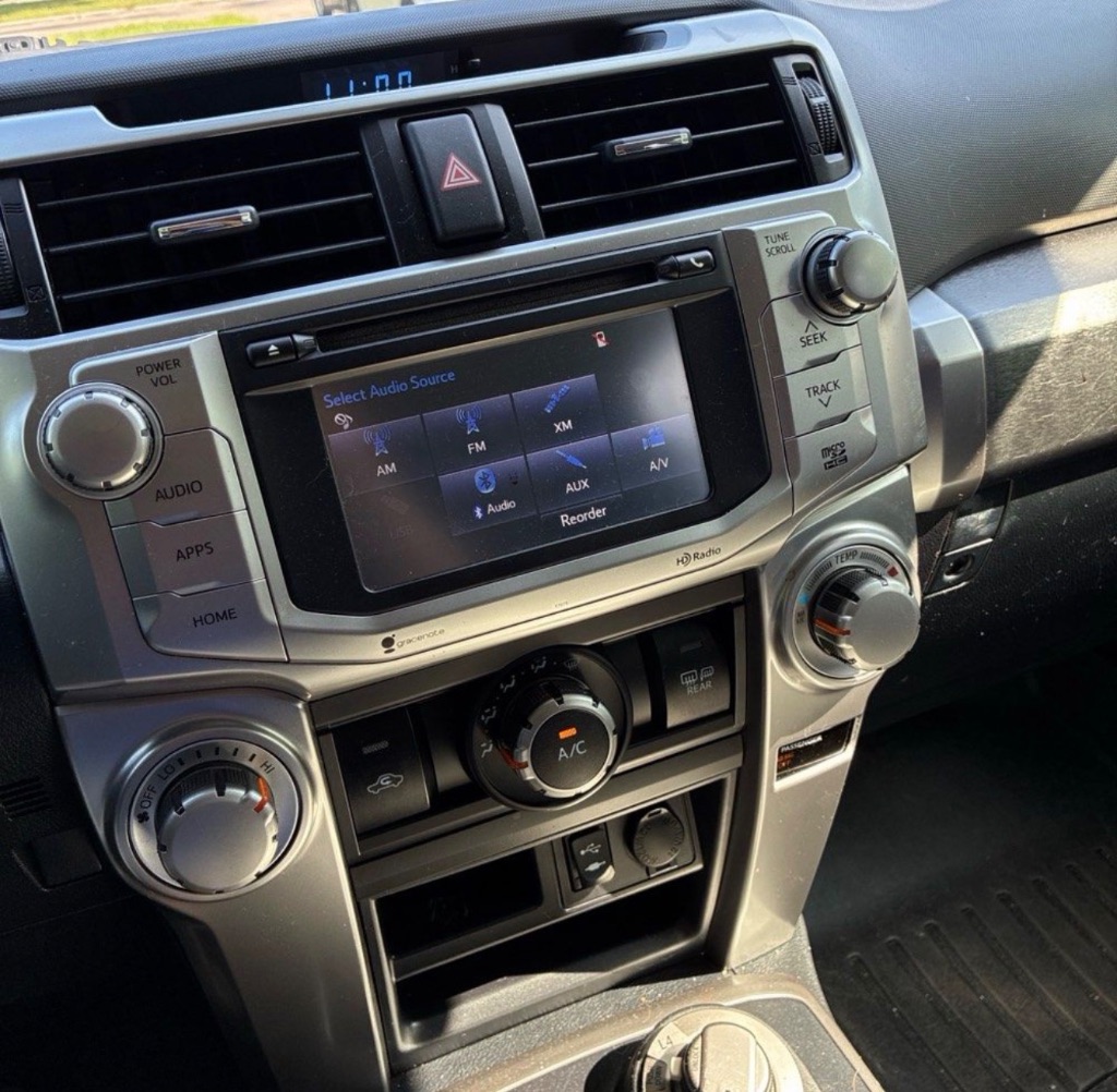 Photo 14 of this Toyota 4Runner