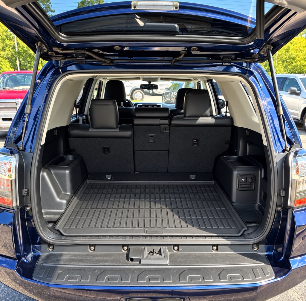 Photo 17 of this Toyota 4Runner