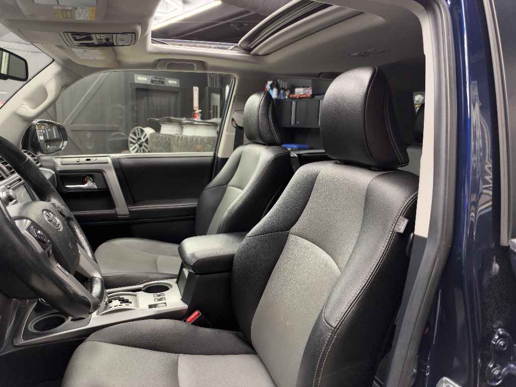 Photo 11 of this Toyota 4Runner