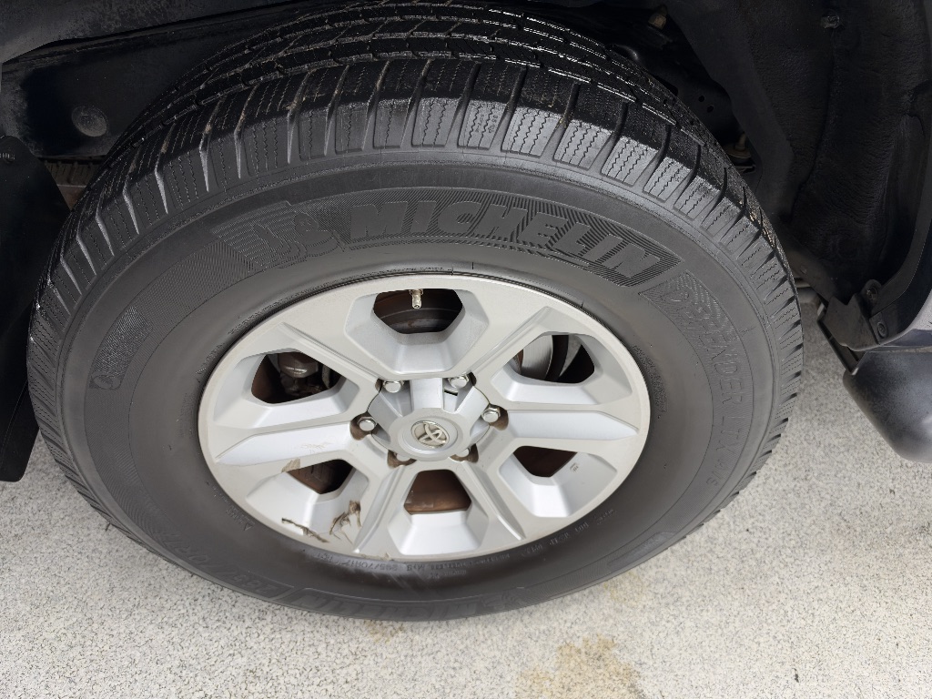 Photo 51 of this Toyota 4Runner