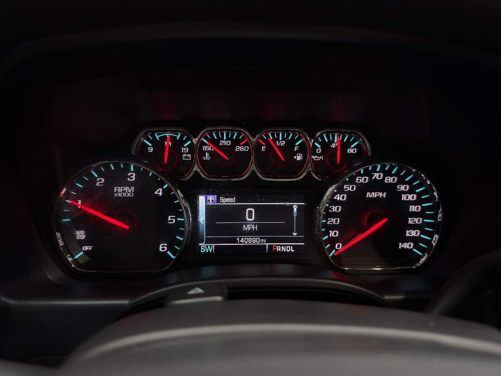 Photo 23 of this Chevrolet Silverado 1500
