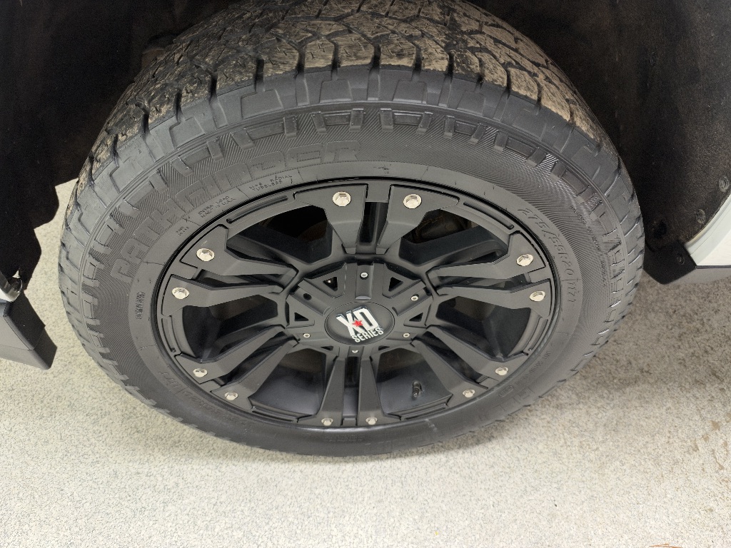Photo 39 of this Chevrolet Silverado 1500