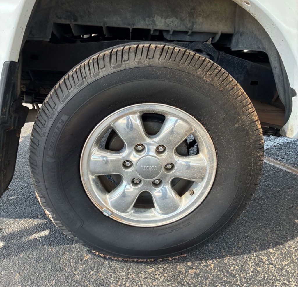 Photo 18 of this Toyota Tacoma