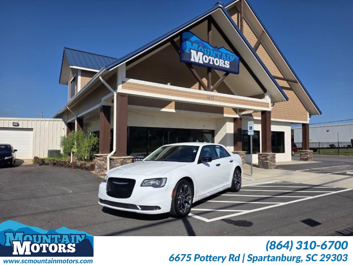 2018 Chrysler 300 Touring