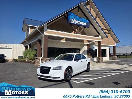 2018 Chrysler 300 Touring
