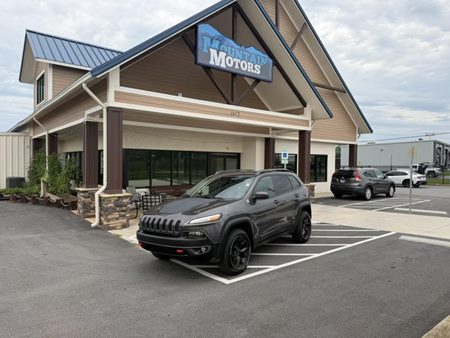 2018 Jeep Cherokee Trailhawk
