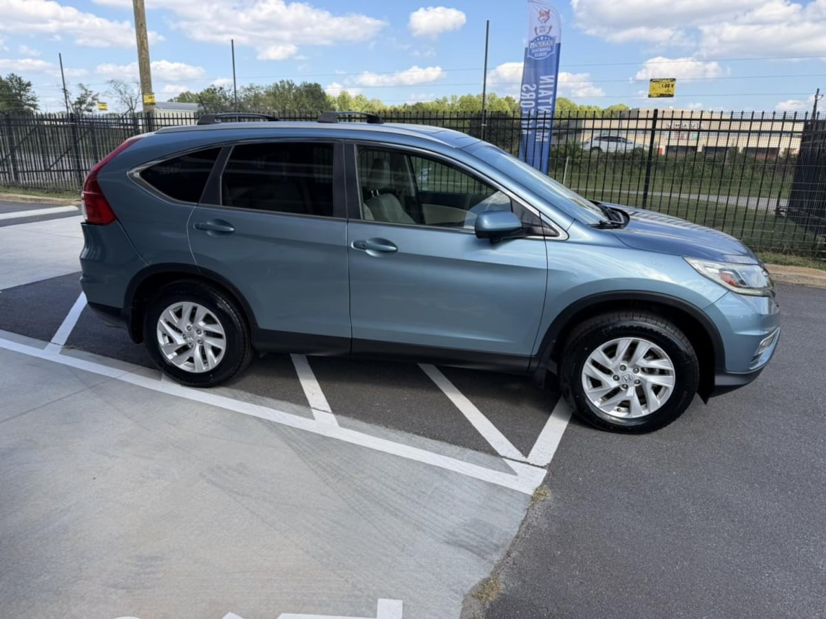 Photo 9 of this Honda CR-V