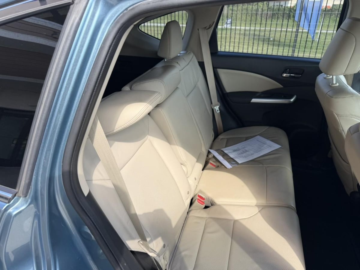 Photo 16 of this Honda CR-V