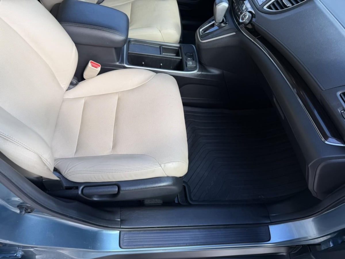Photo 19 of this Honda CR-V