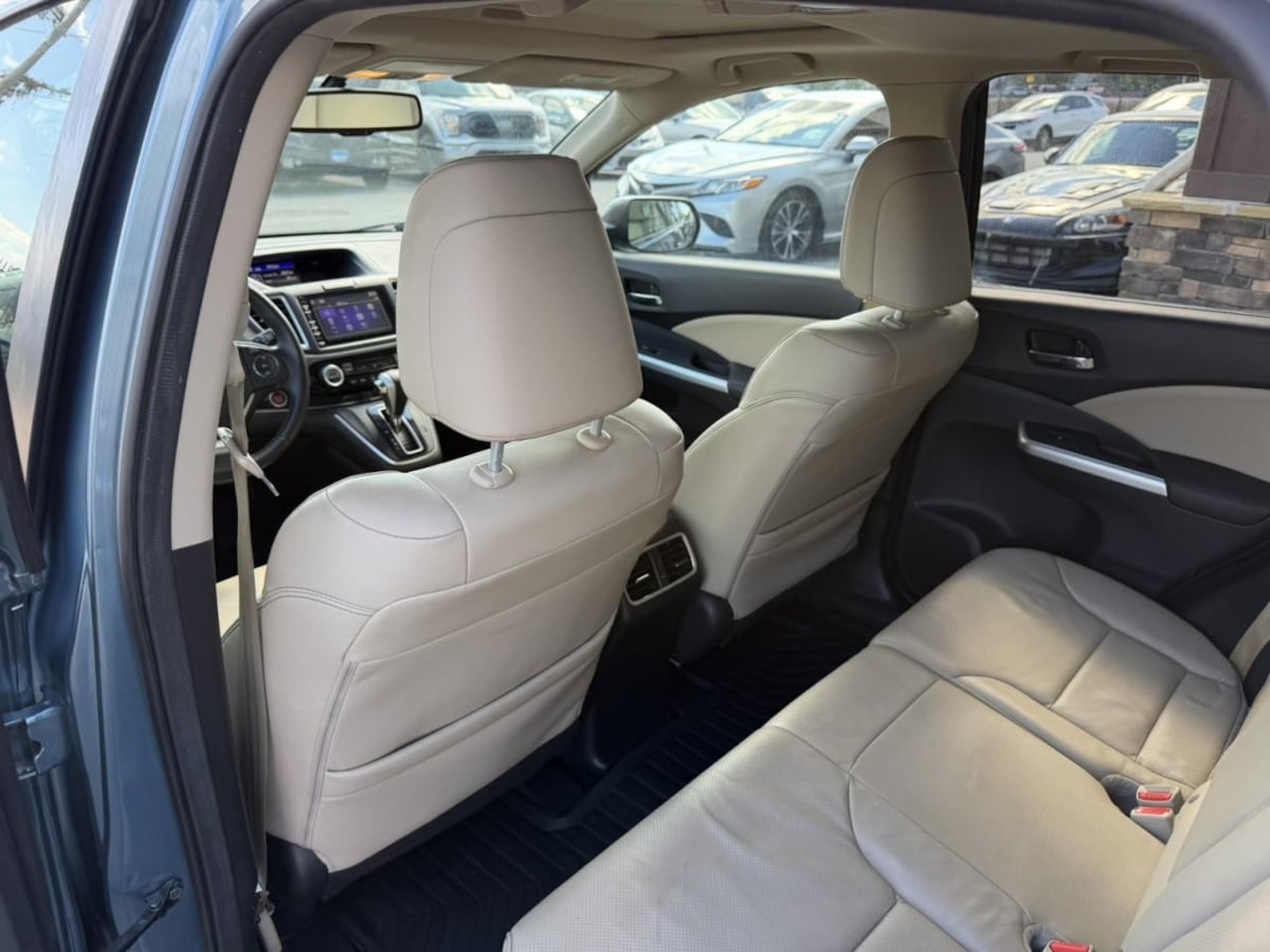 Photo 22 of this Honda CR-V