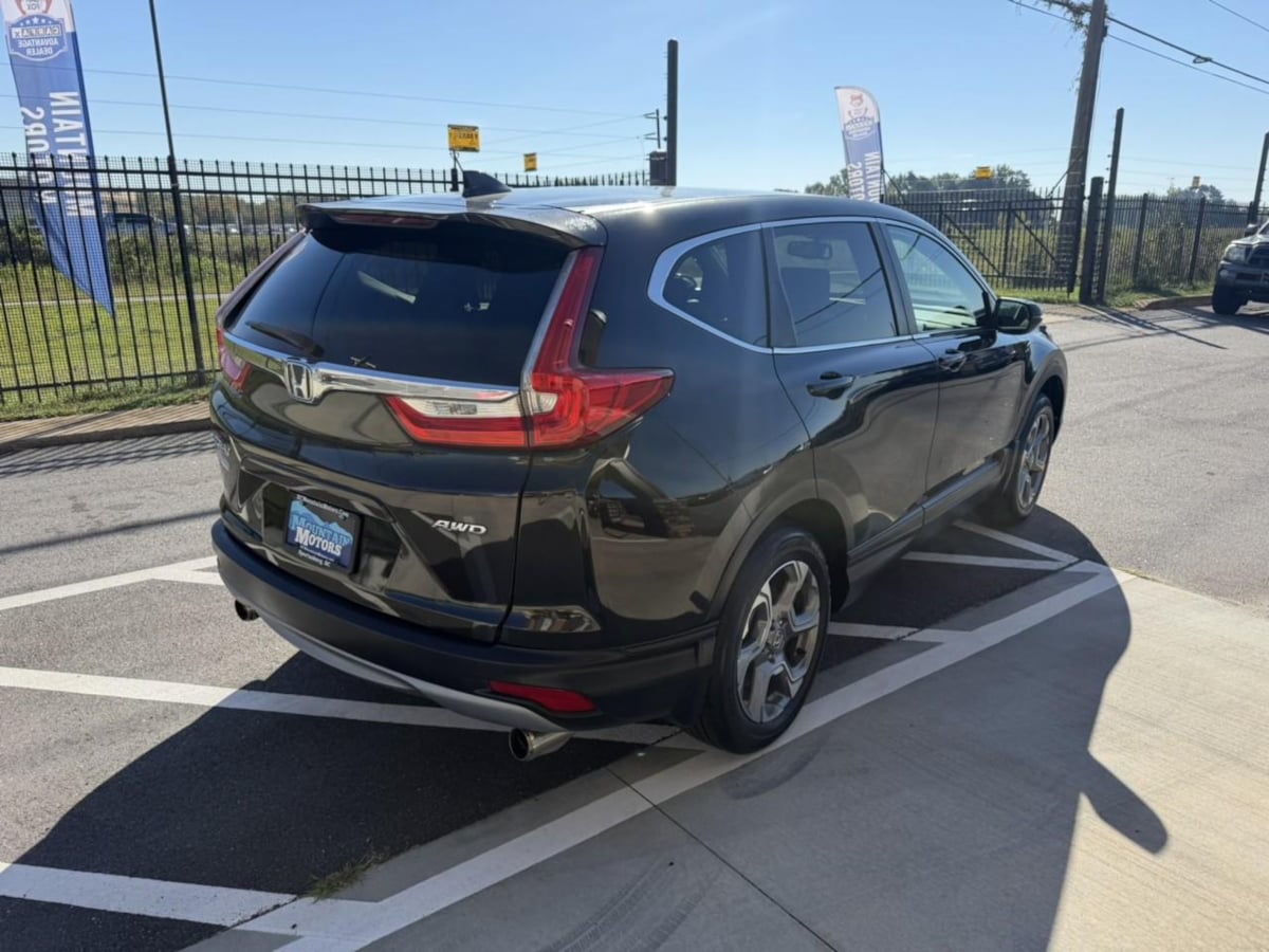 Photo 8 of this Honda CR-V