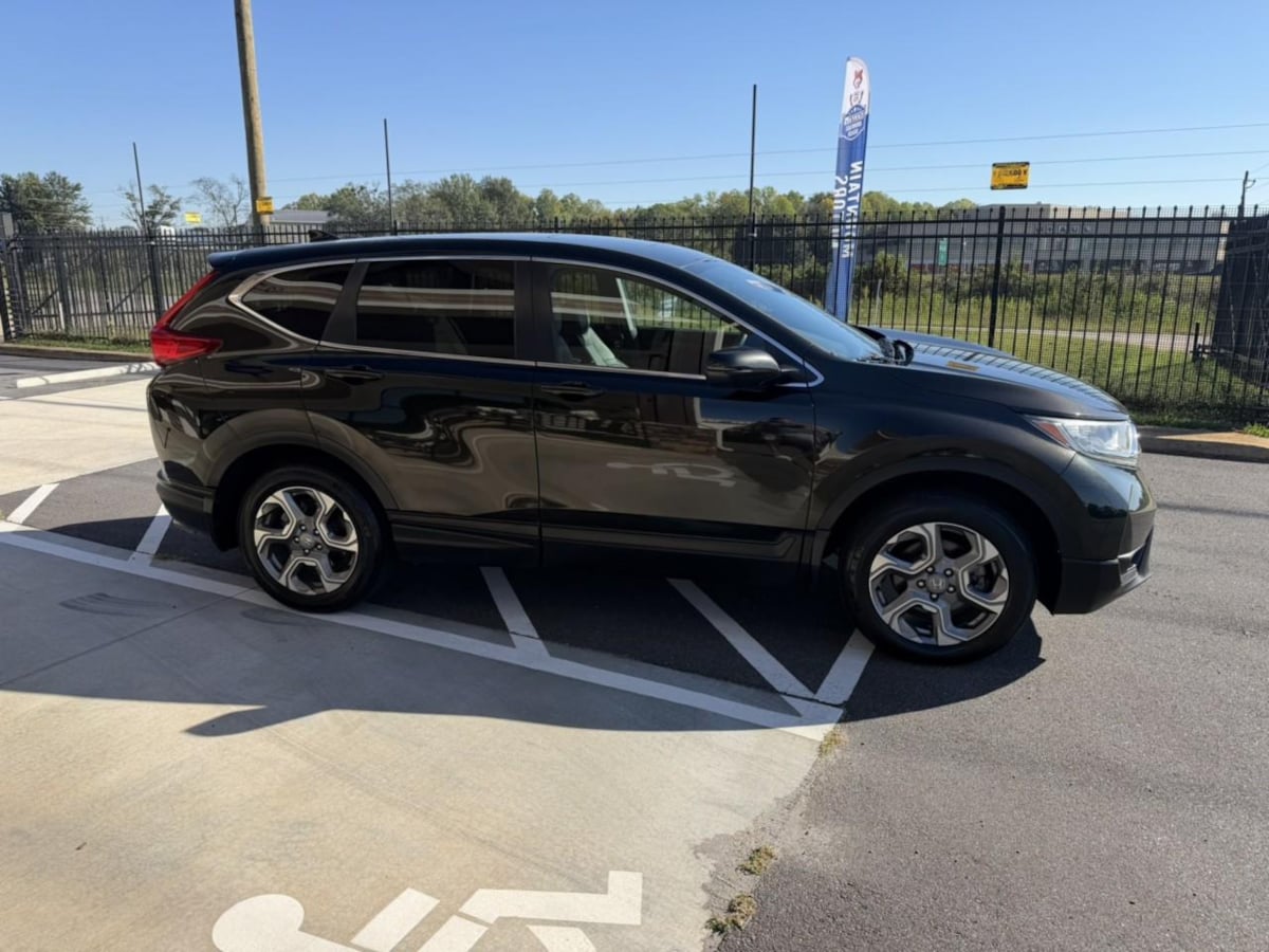 Photo 9 of this Honda CR-V