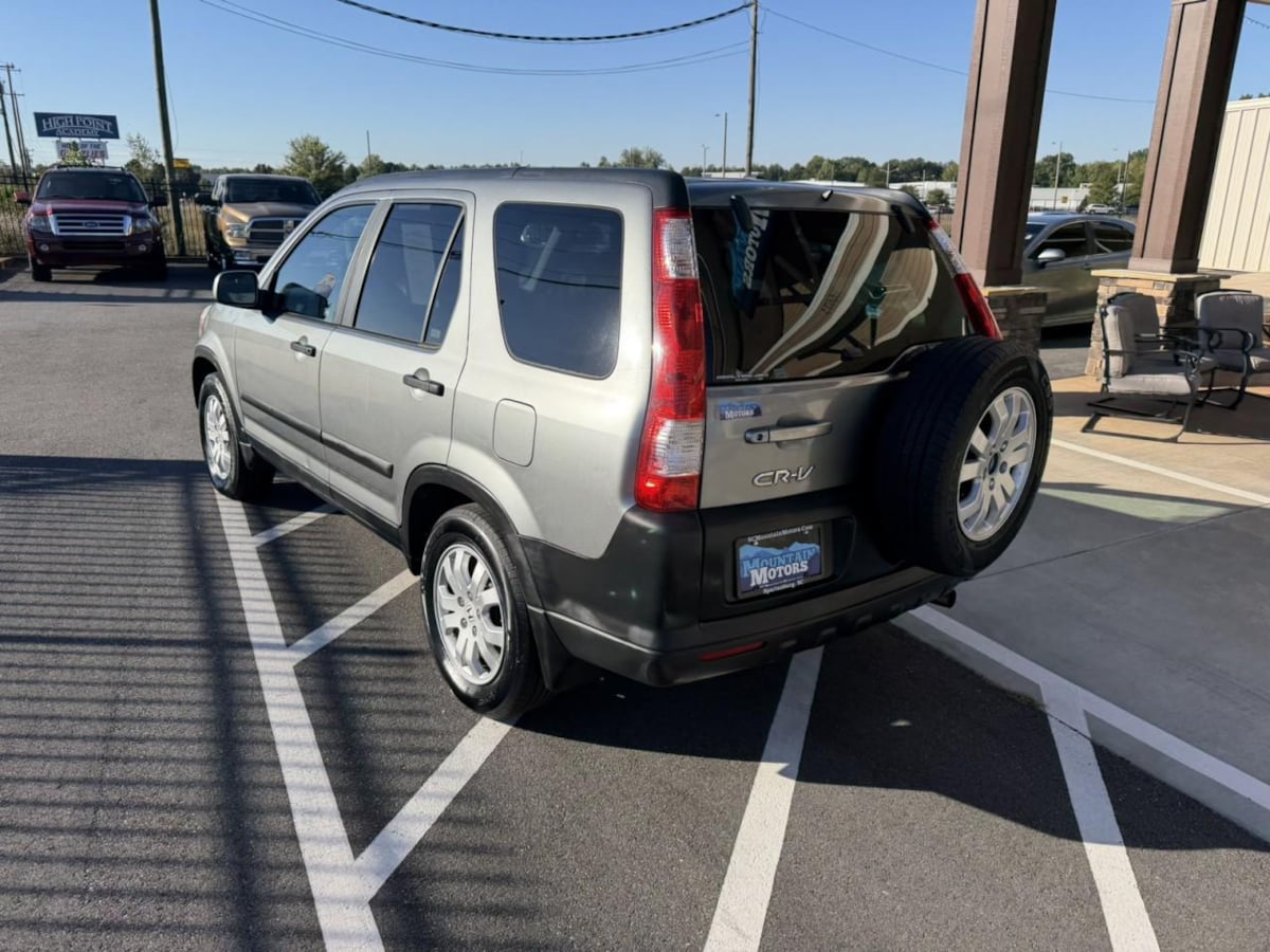 Photo 4 of this Honda CR-V