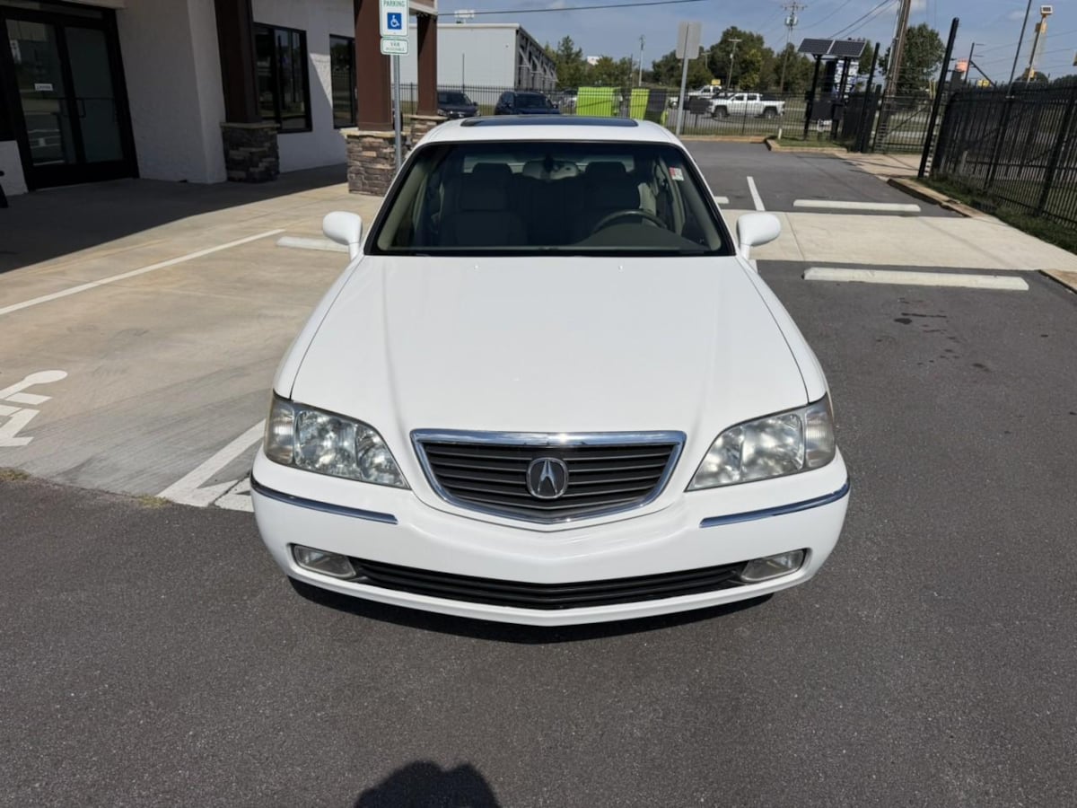 Photo 11 of this Acura RL