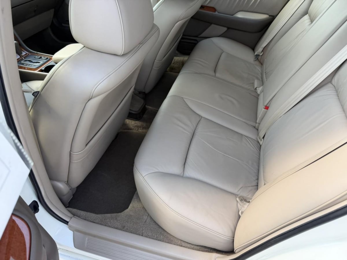 Photo 23 of this Acura RL