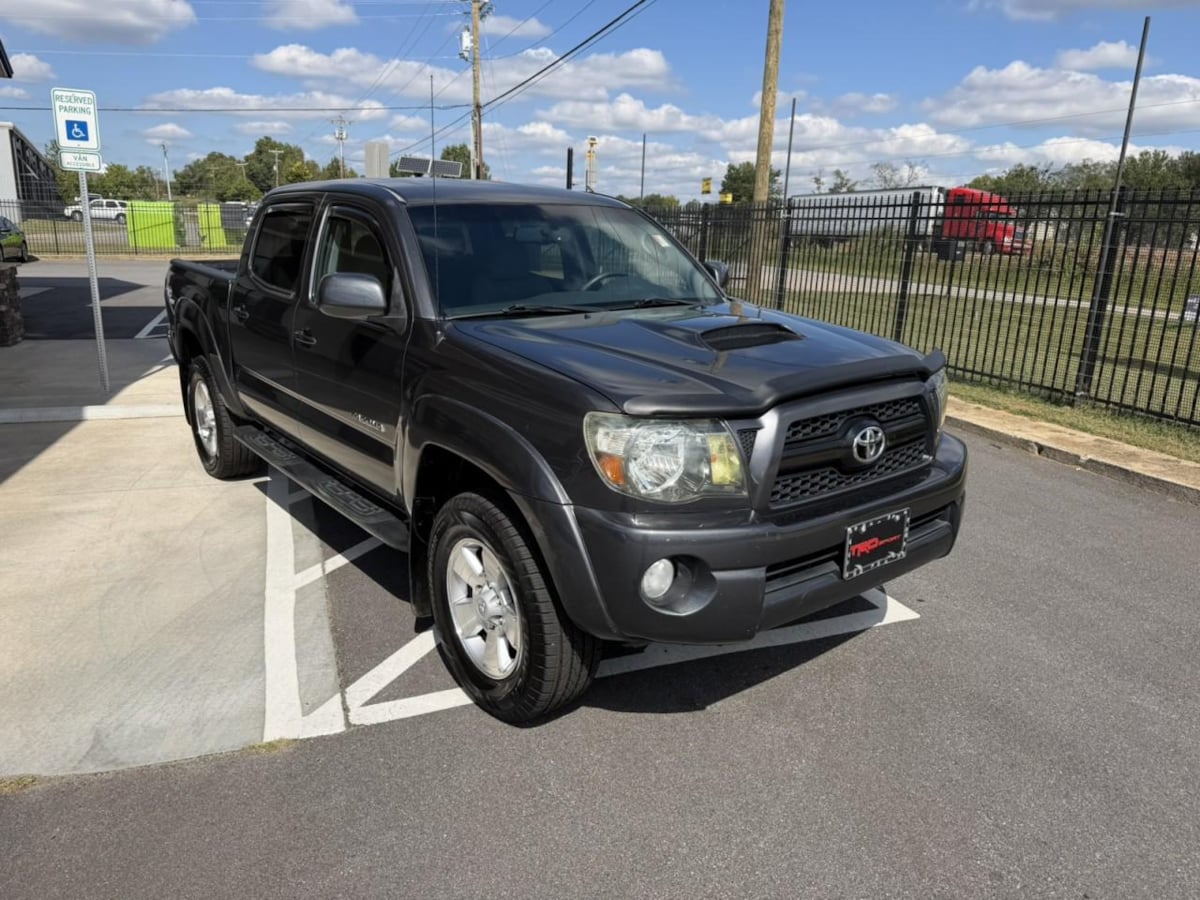 Photo 9 of this Toyota Tacoma
