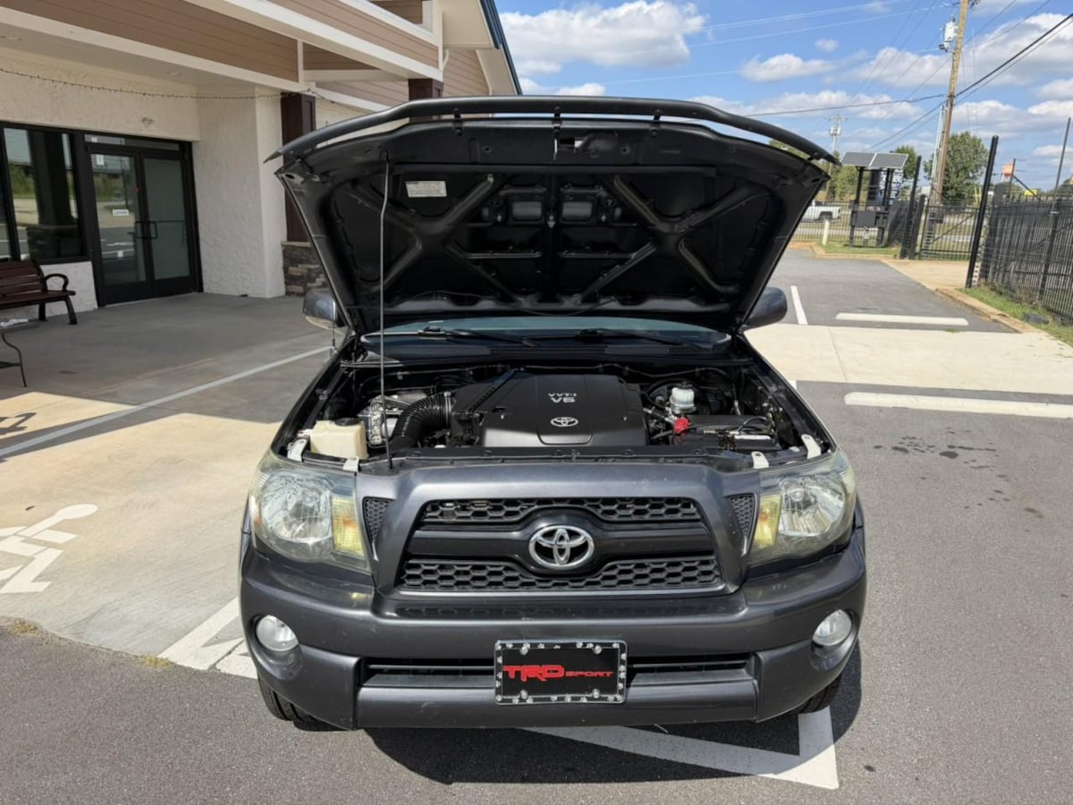 Photo 31 of this Toyota Tacoma