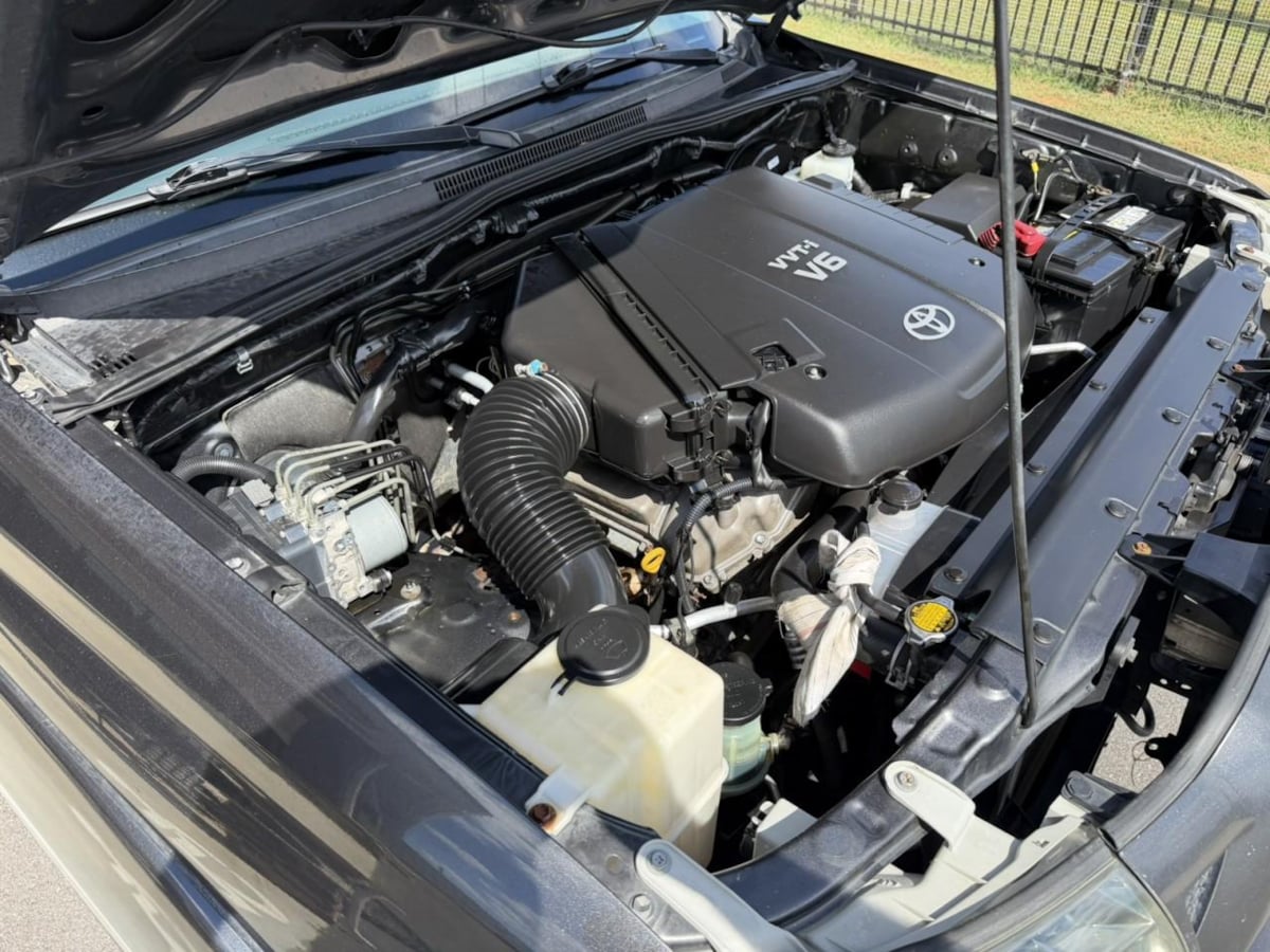 Photo 33 of this Toyota Tacoma