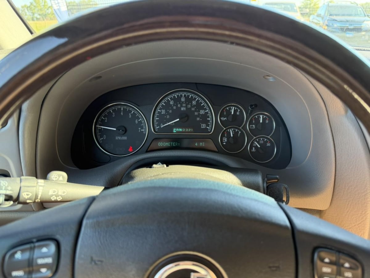 Photo 29 of this Buick Rainier