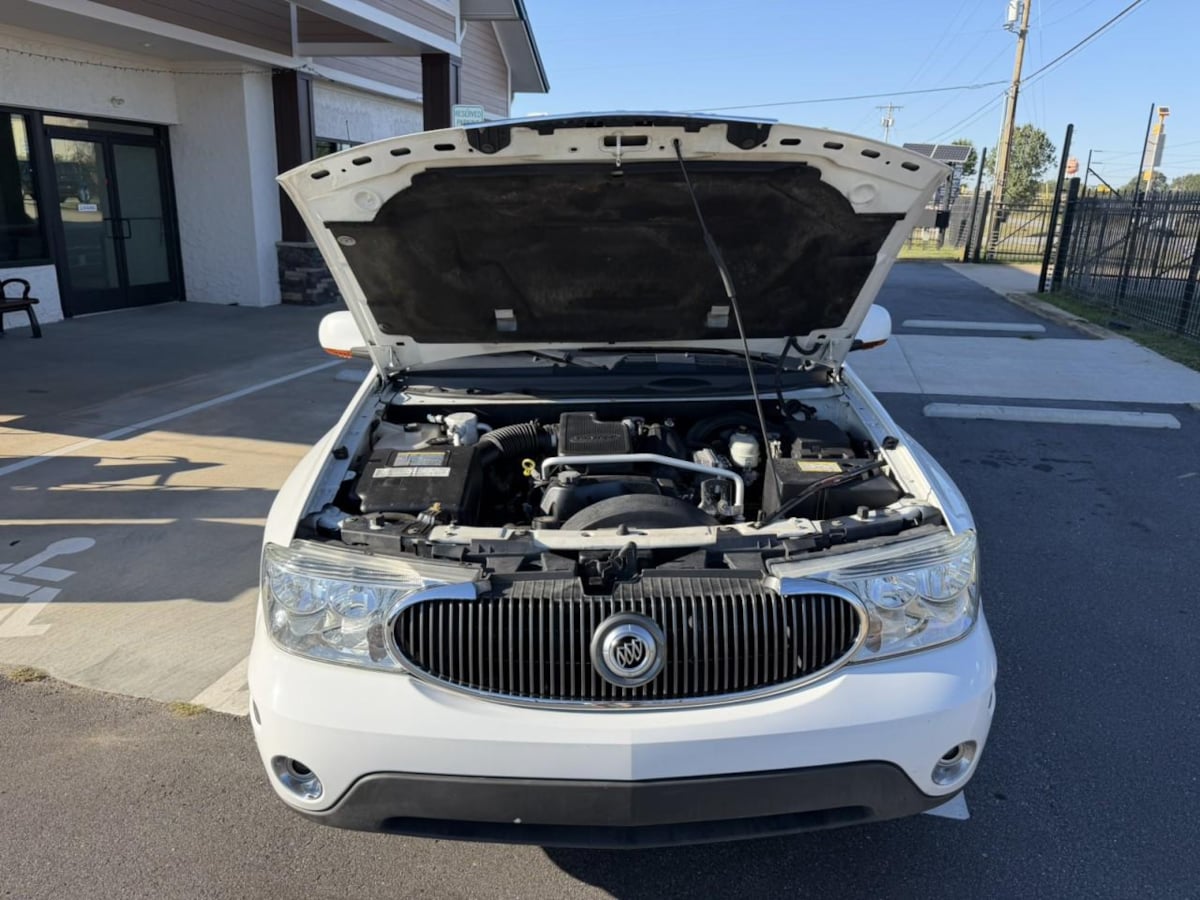 Photo 32 of this Buick Rainier