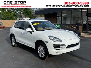 View 2013 Porsche Cayenne