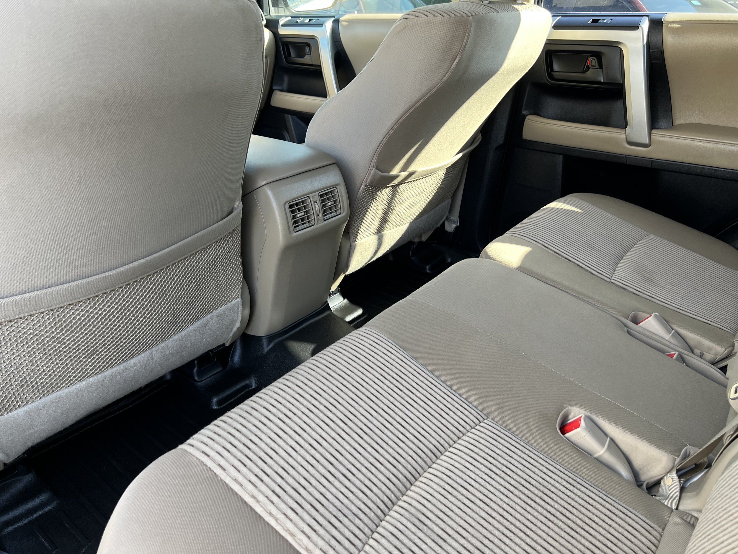 Photo 44 of this Toyota 4Runner