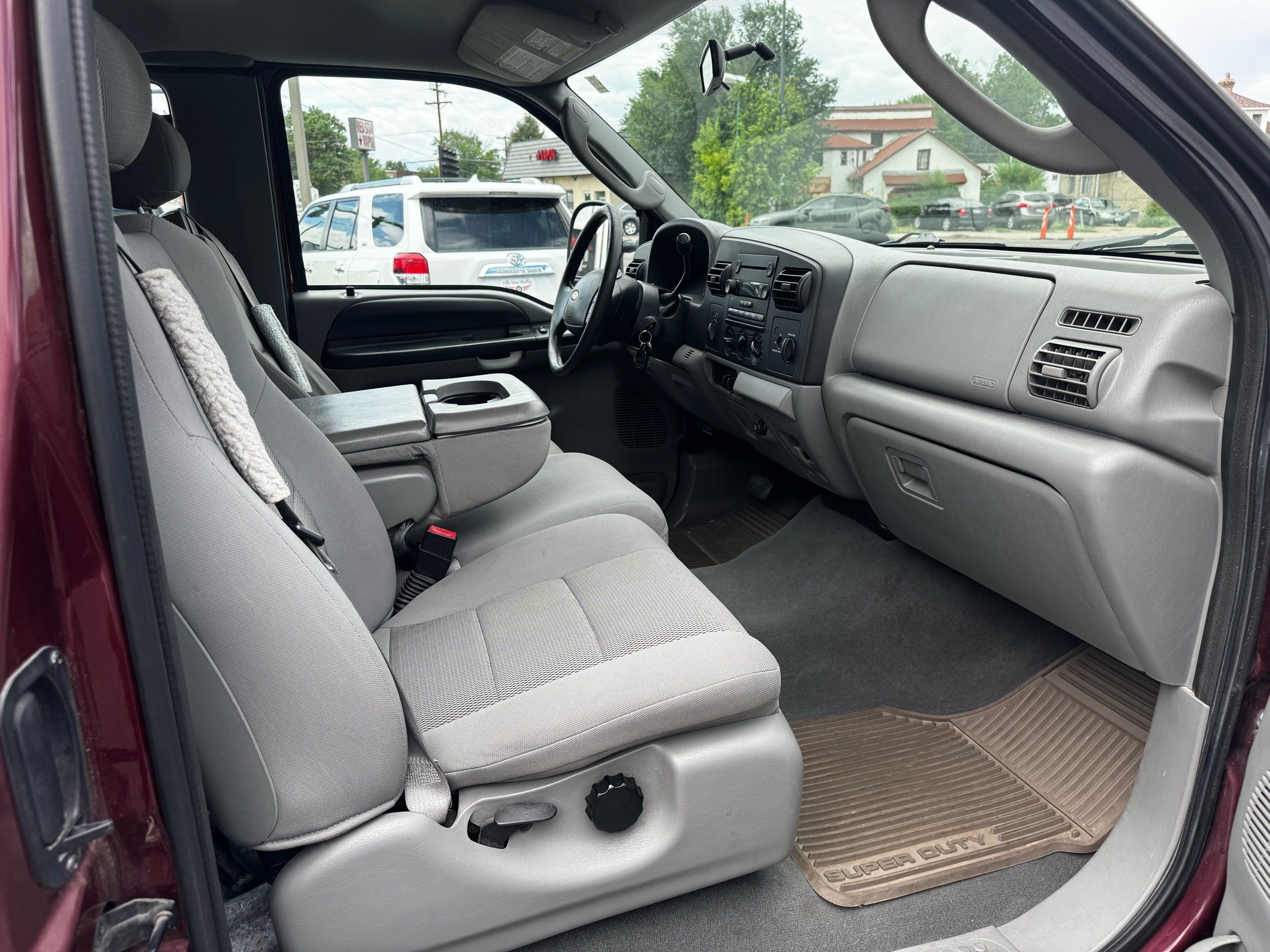 Ford F-250 photo 23