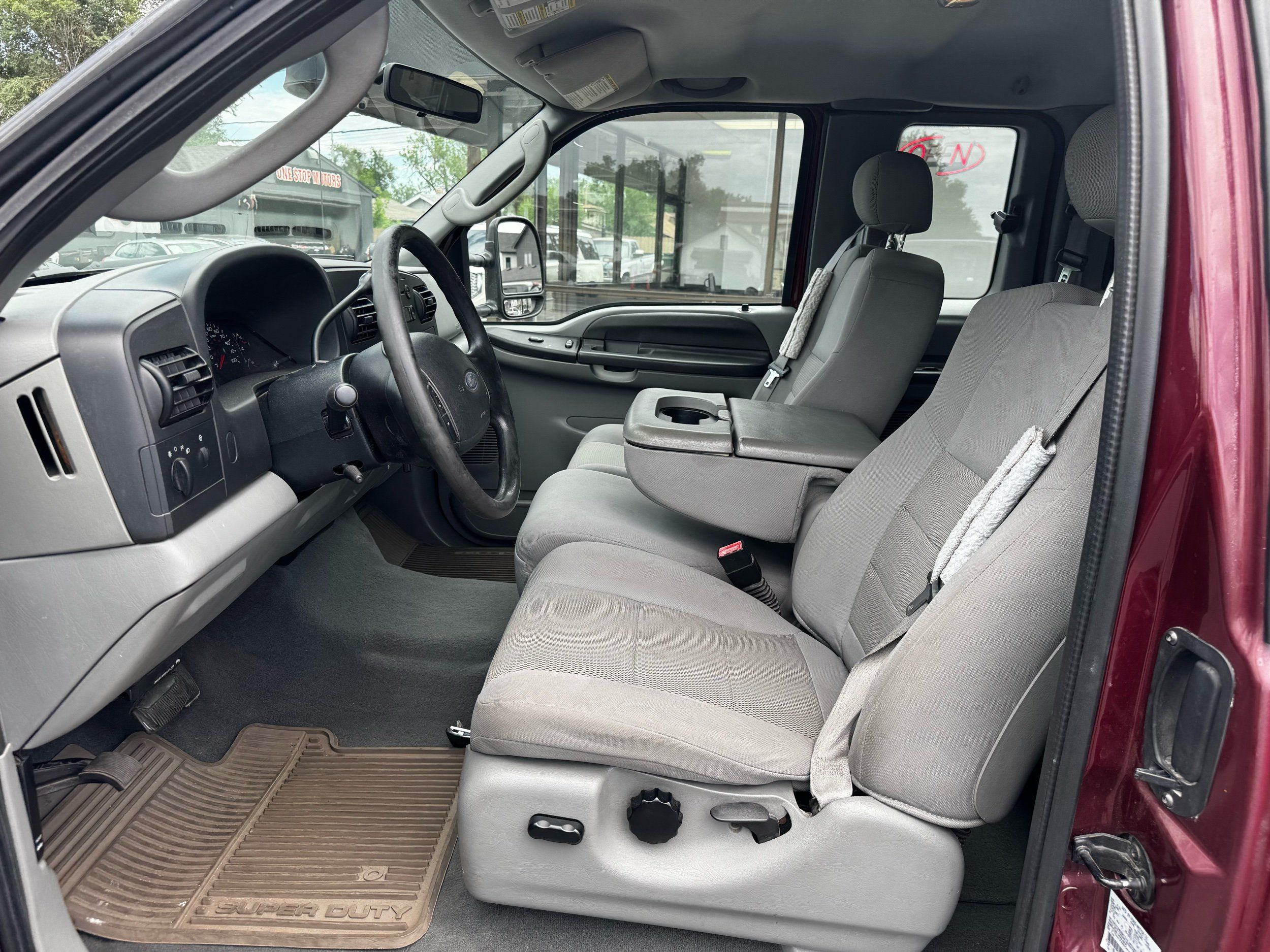 Ford F-250 photo 28