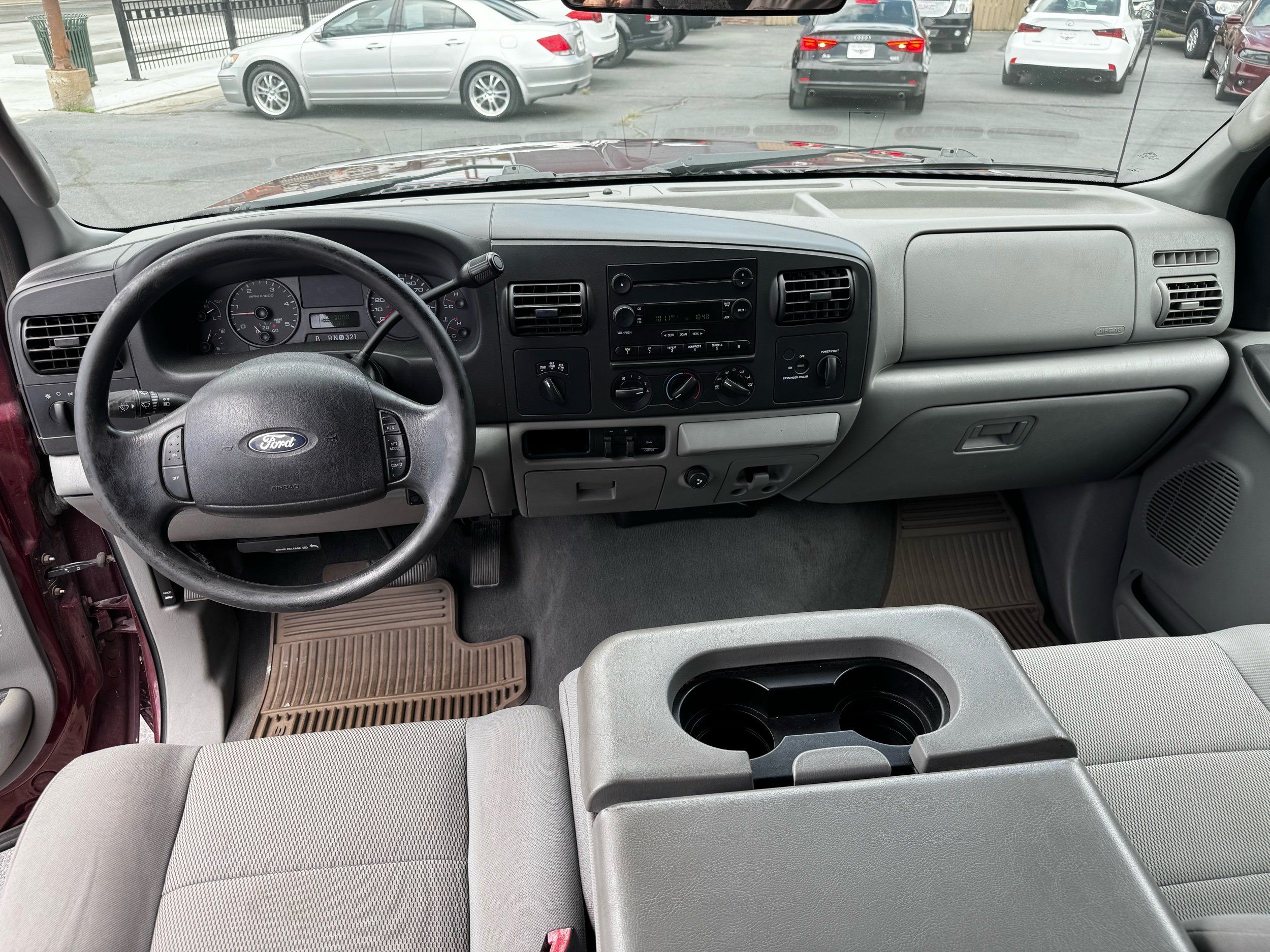 Ford F-250 photo 31