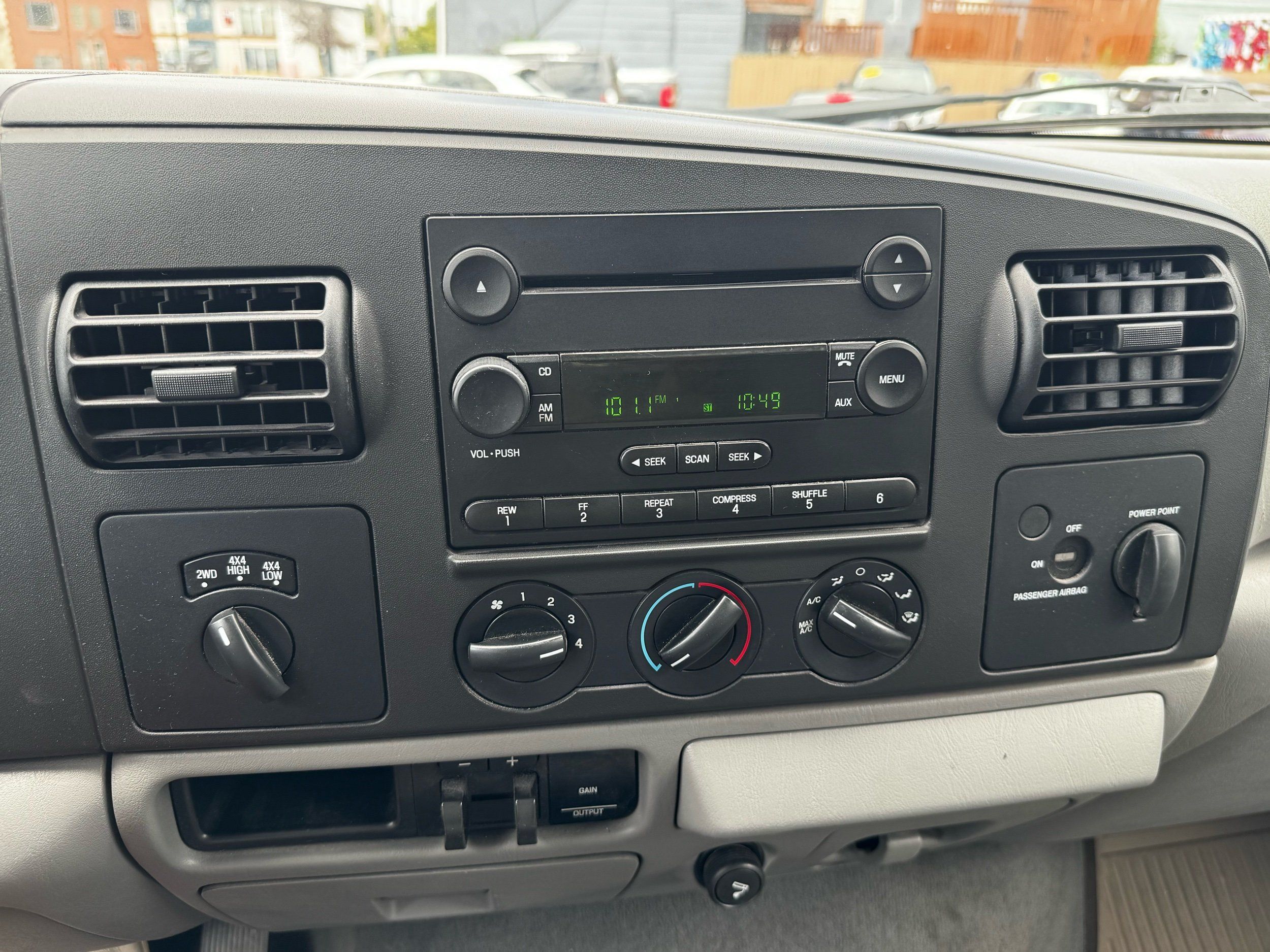 Ford F-250 photo 38