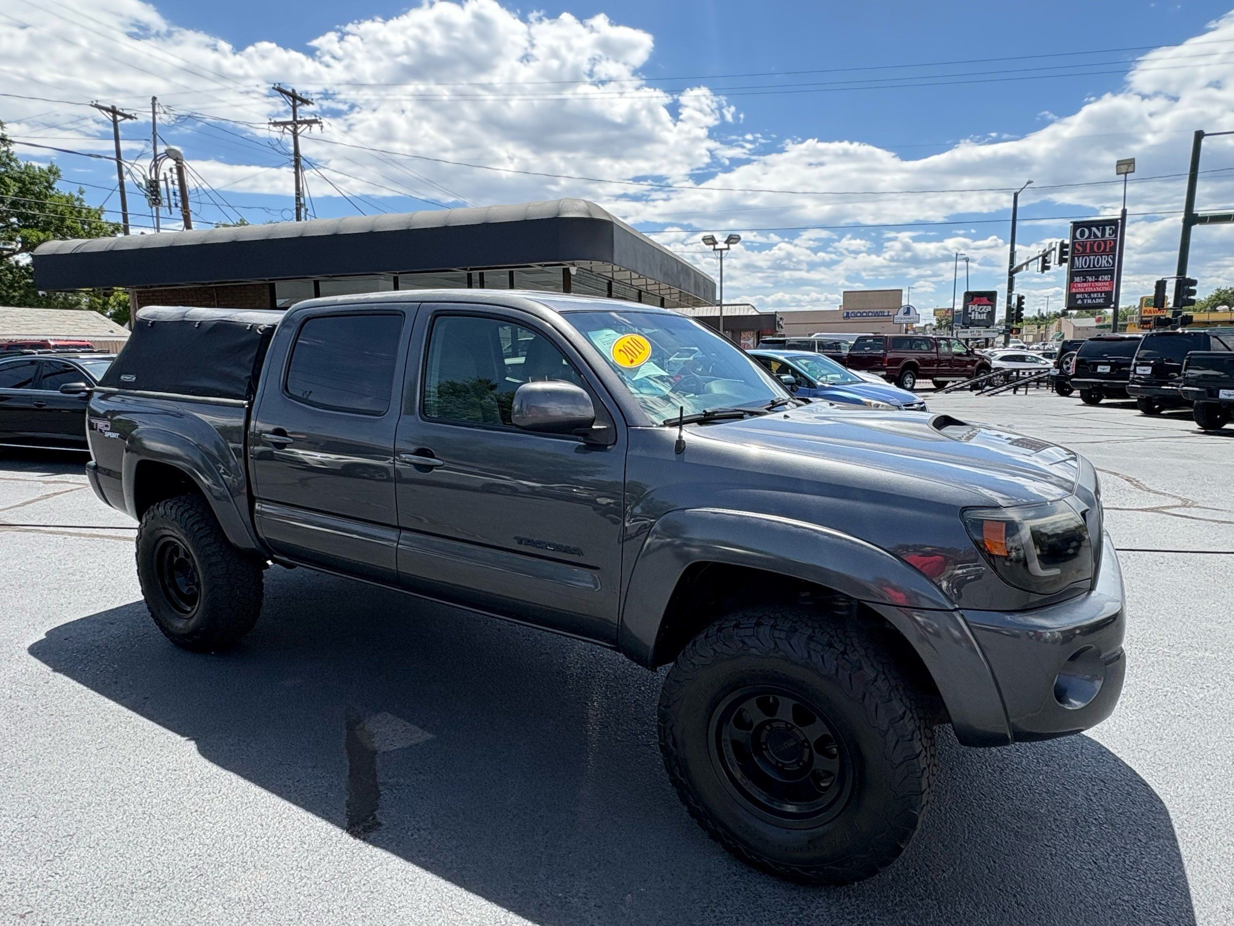Toyota Tacoma photo 6
