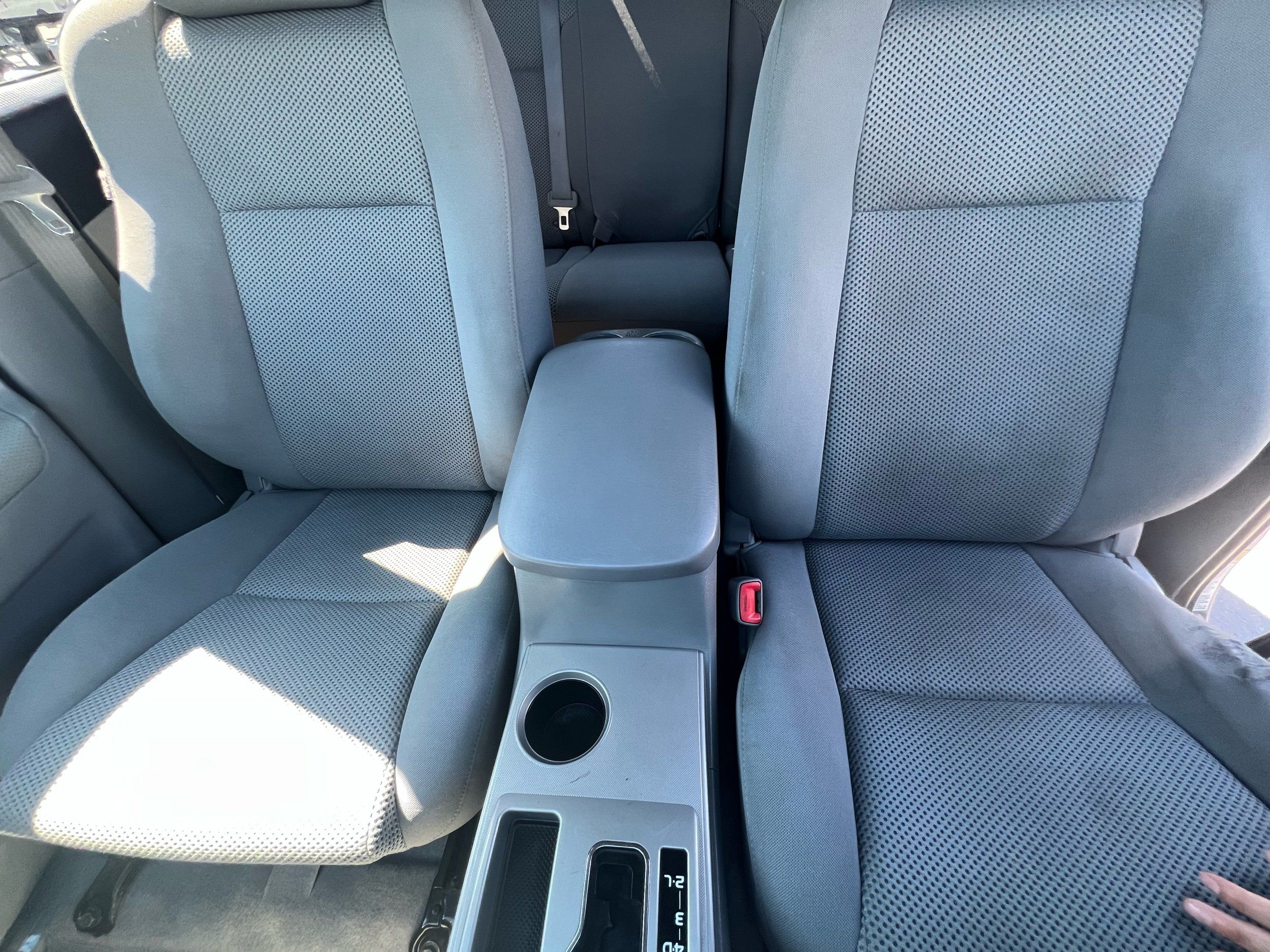 Toyota Tacoma photo 17