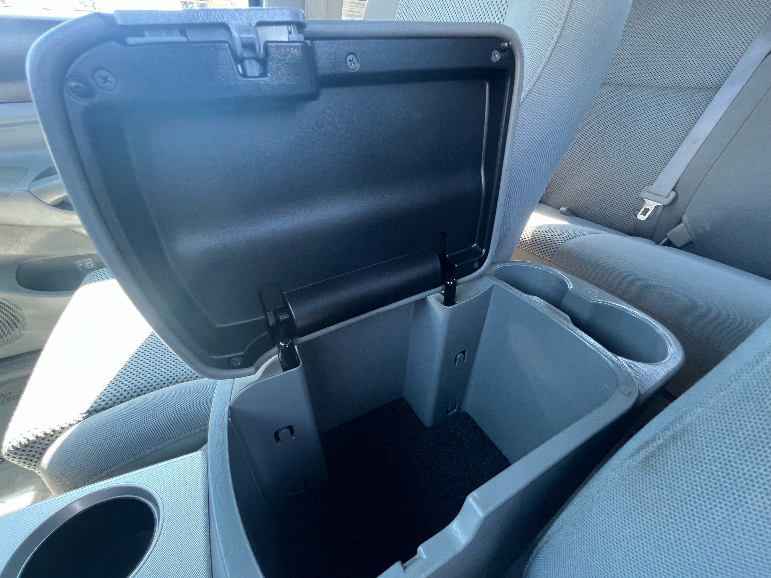 Toyota Tacoma photo 25