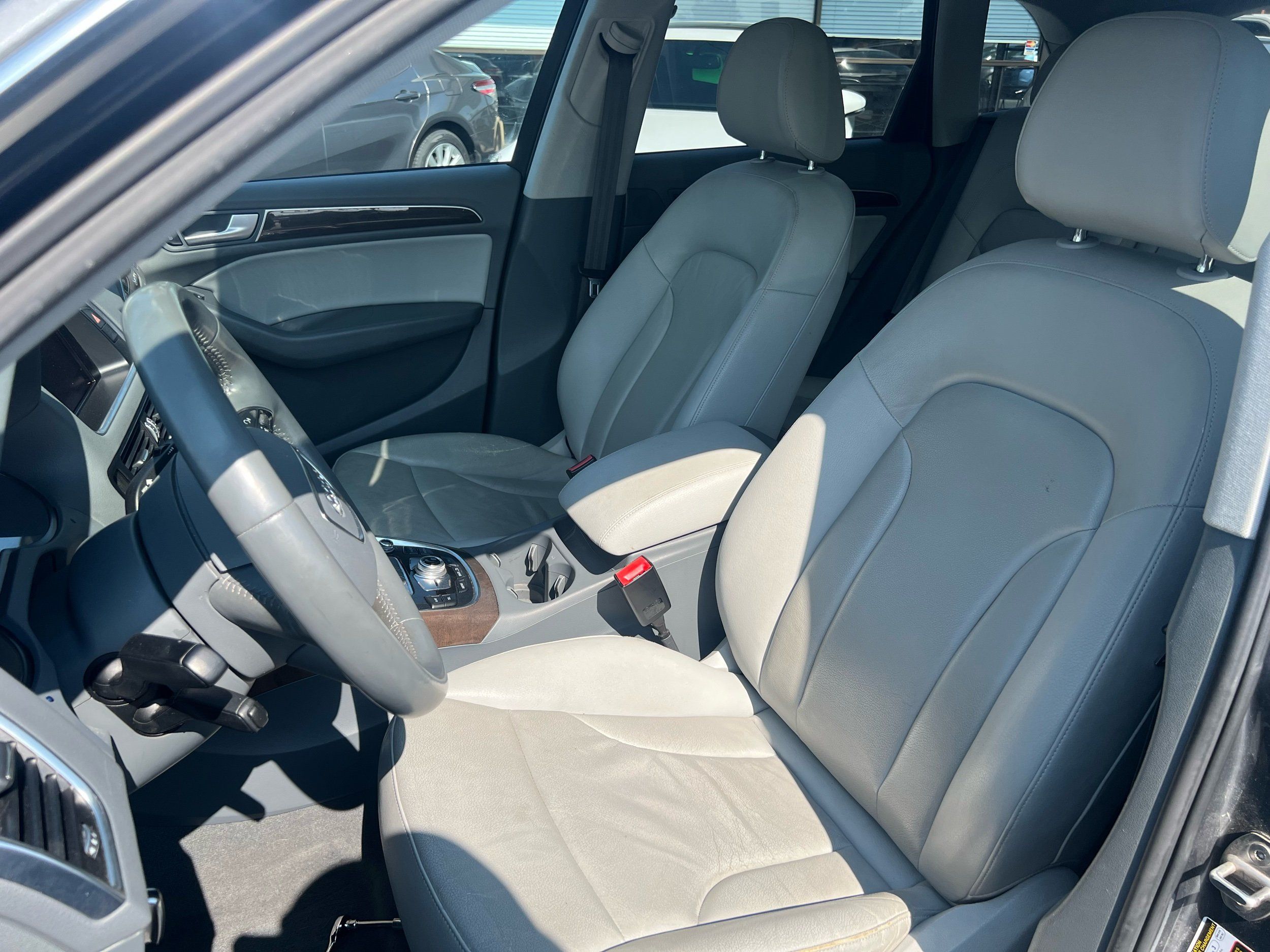 Audi Q5 photo 17