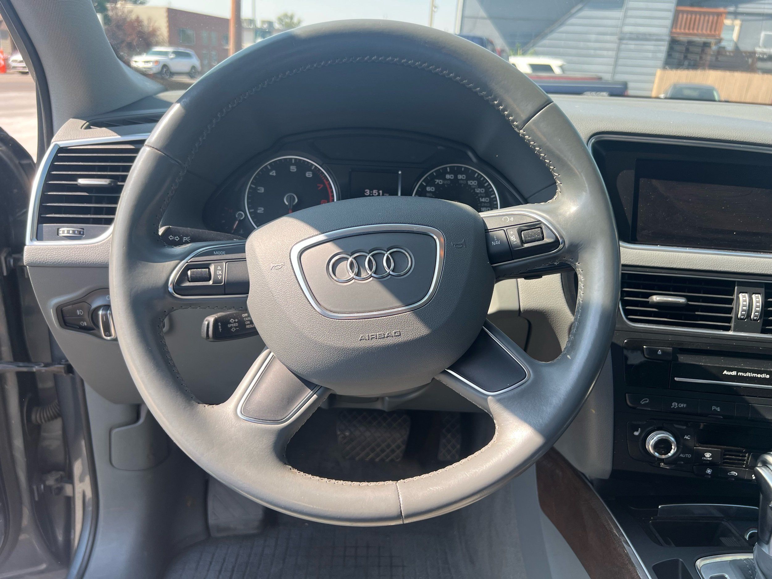 Audi Q5 photo 18