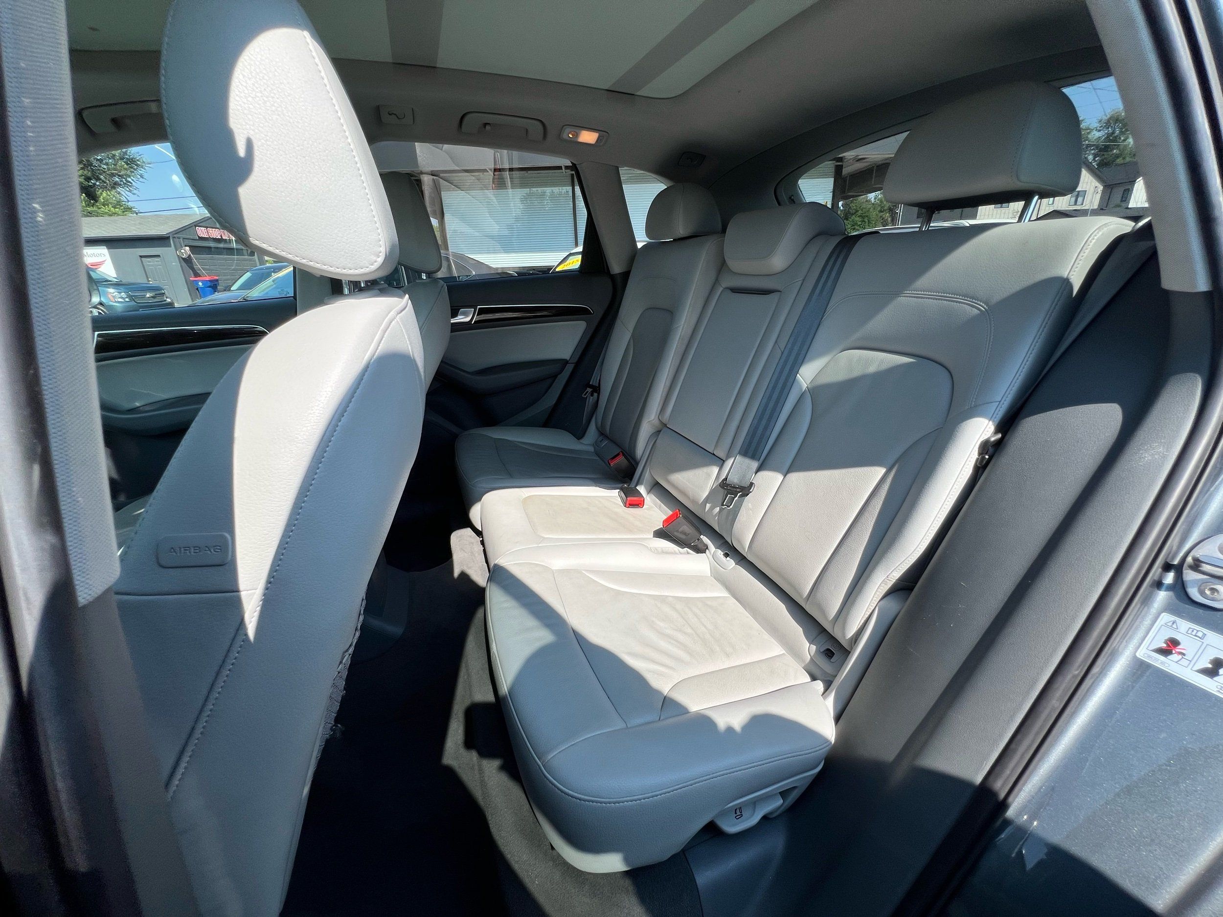 Audi Q5 photo 28