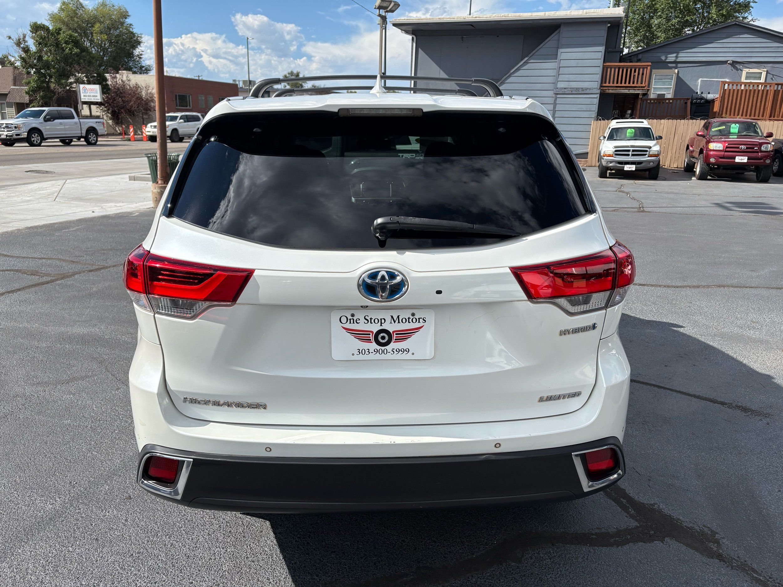 Toyota Highlander photo 5