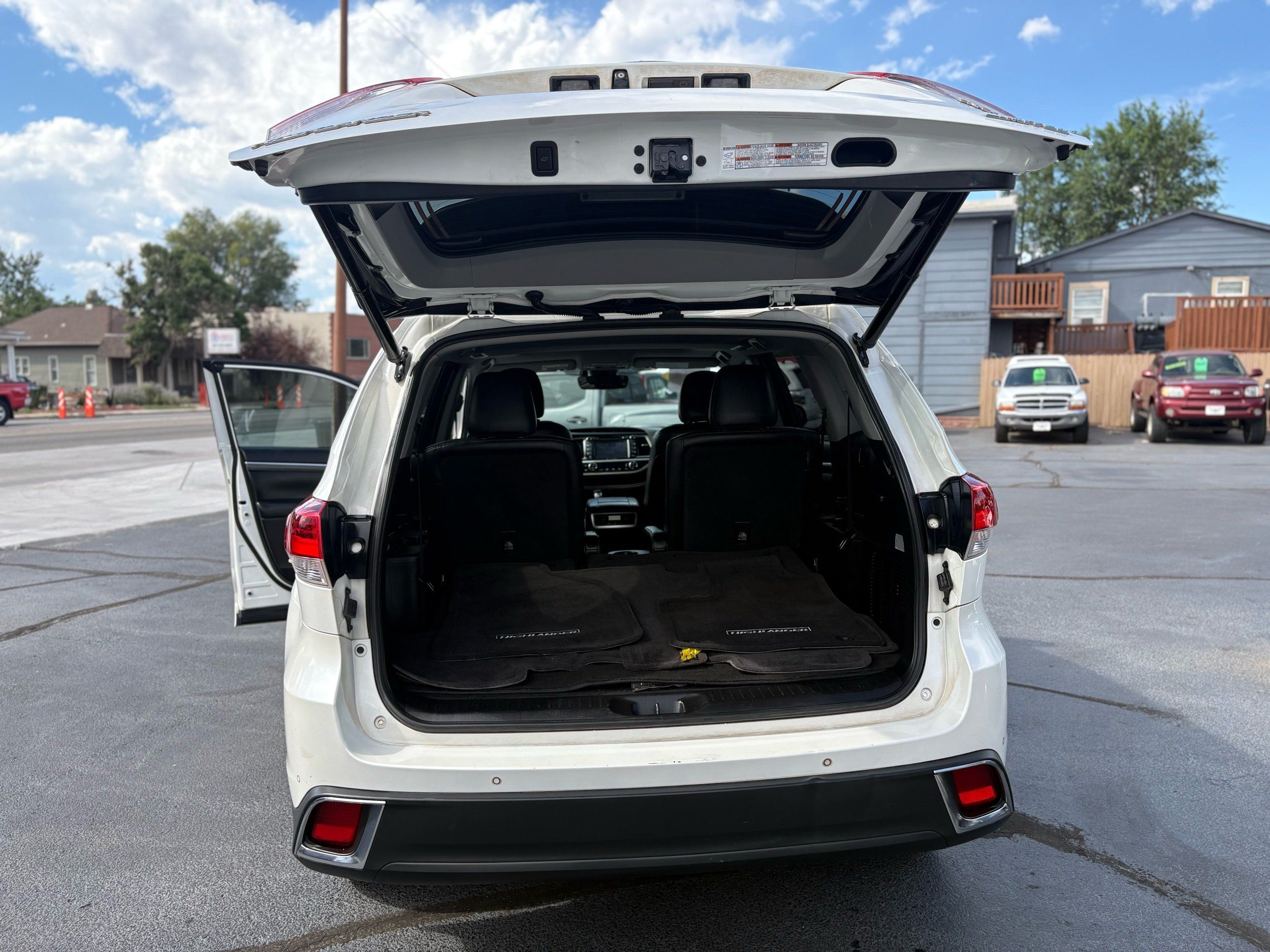 Toyota Highlander photo 14