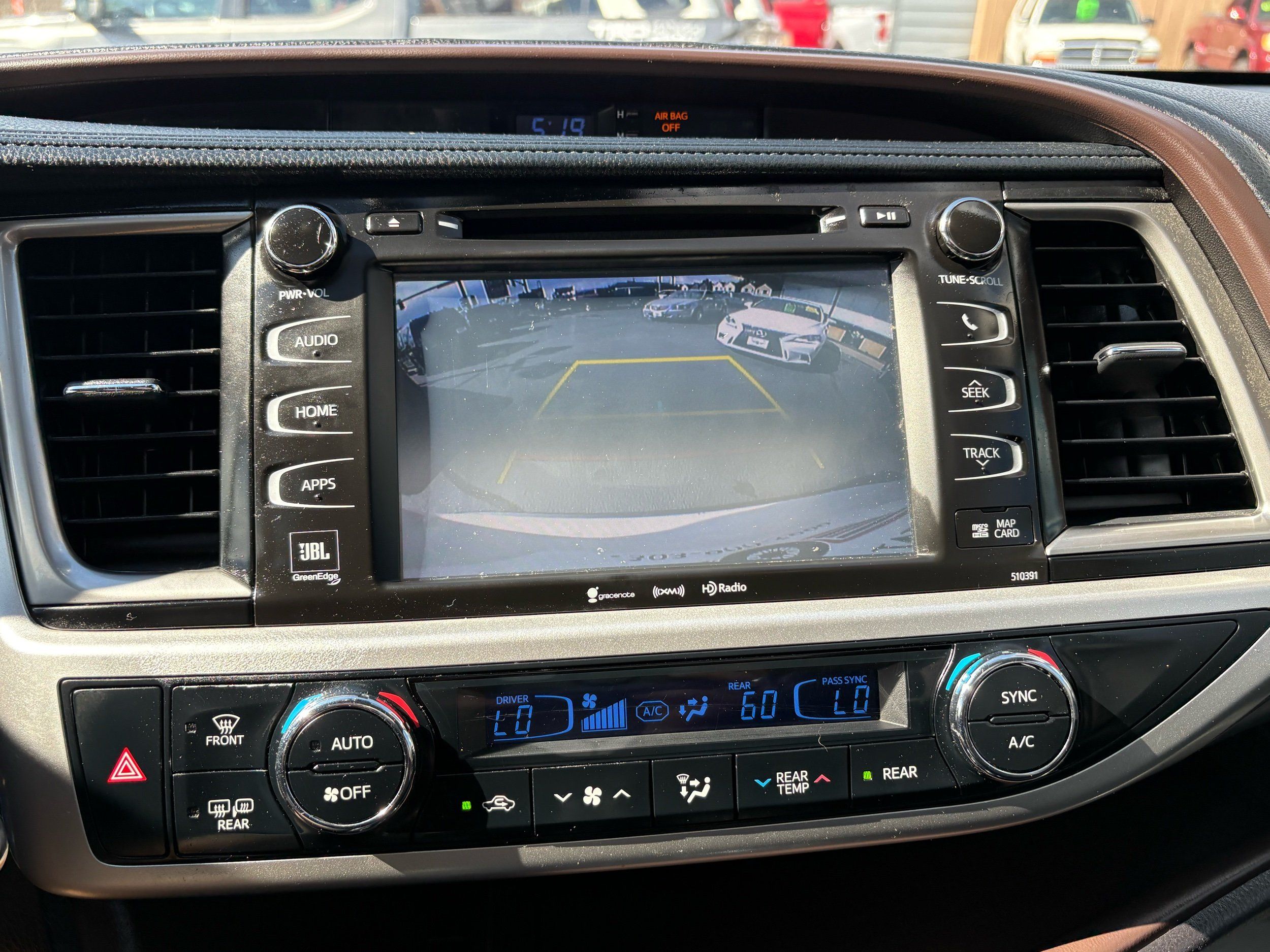 Toyota Highlander photo 60