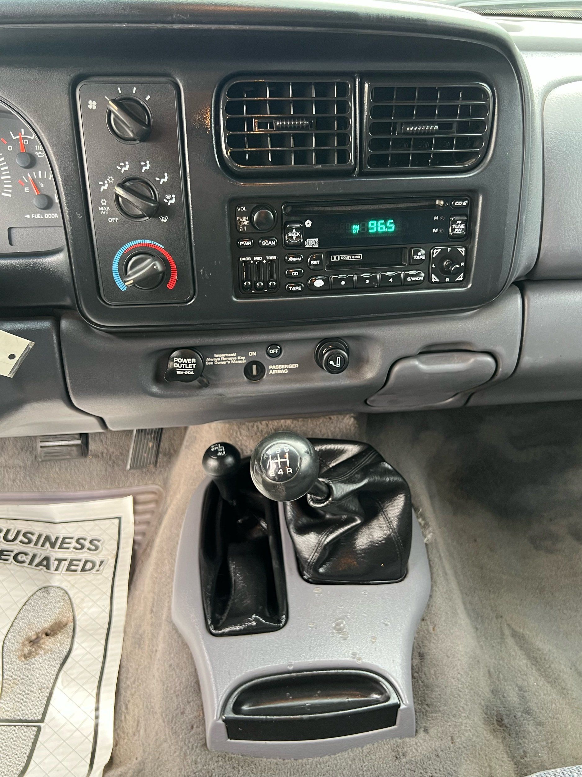 Dodge Dakota photo 24