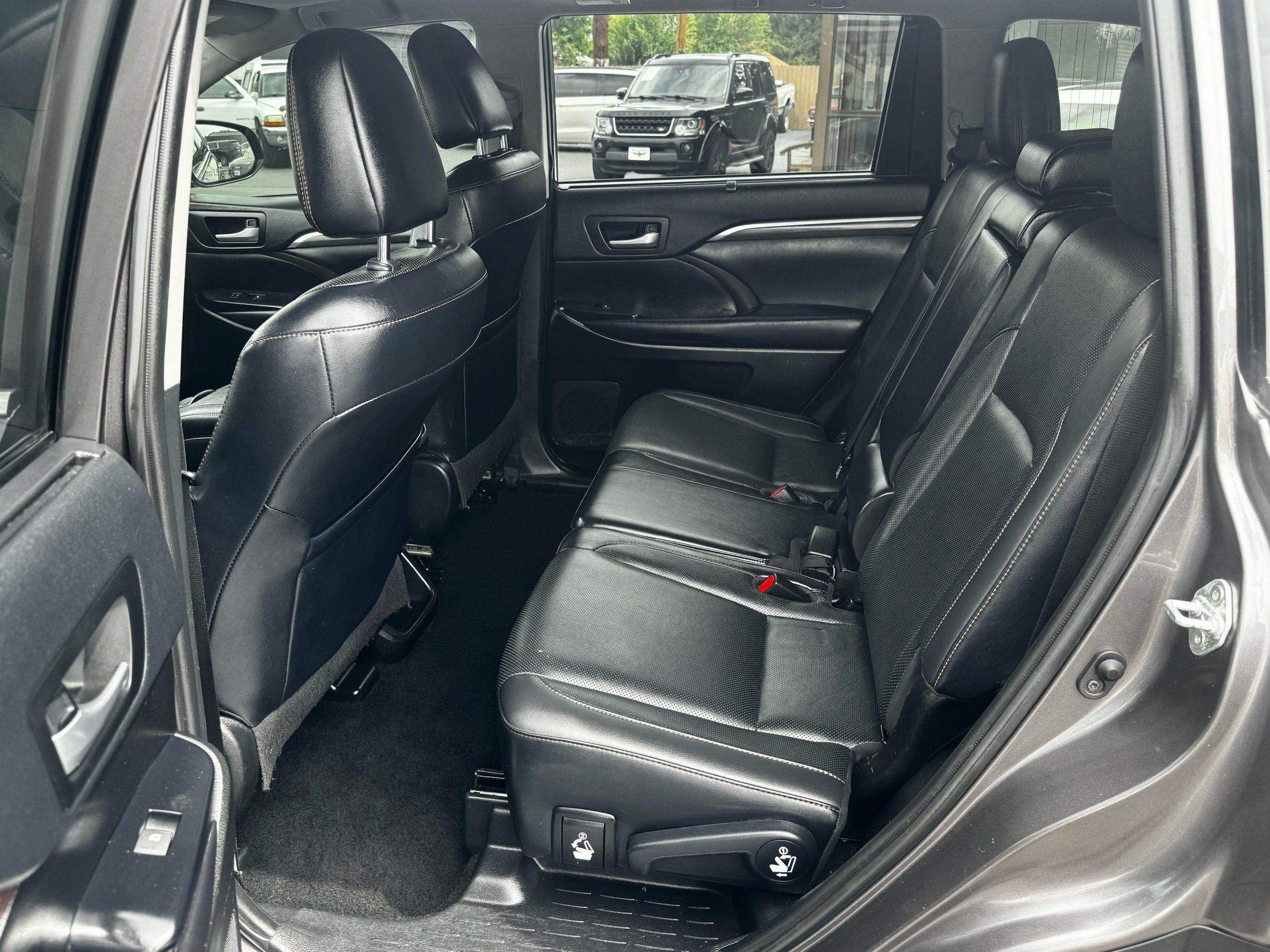 Toyota Highlander photo 19