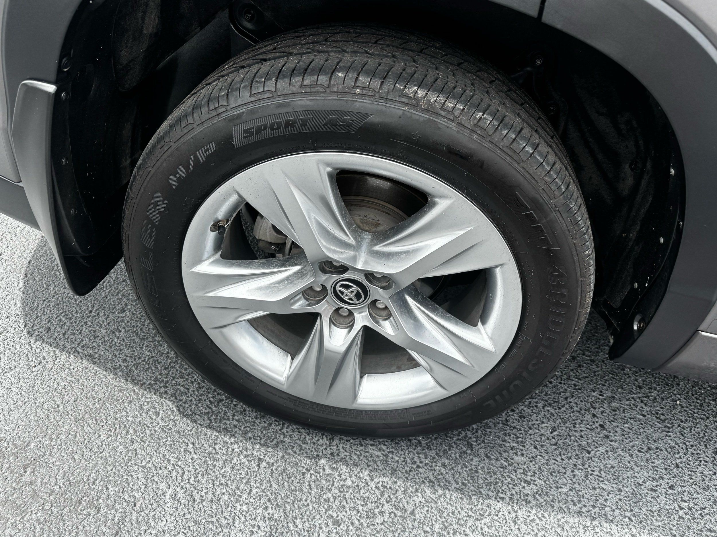 Toyota Highlander photo 30