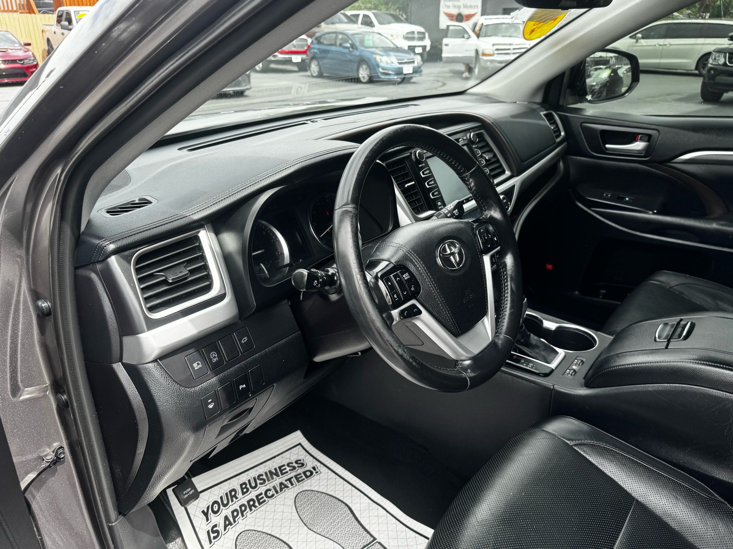 Toyota Highlander photo 32