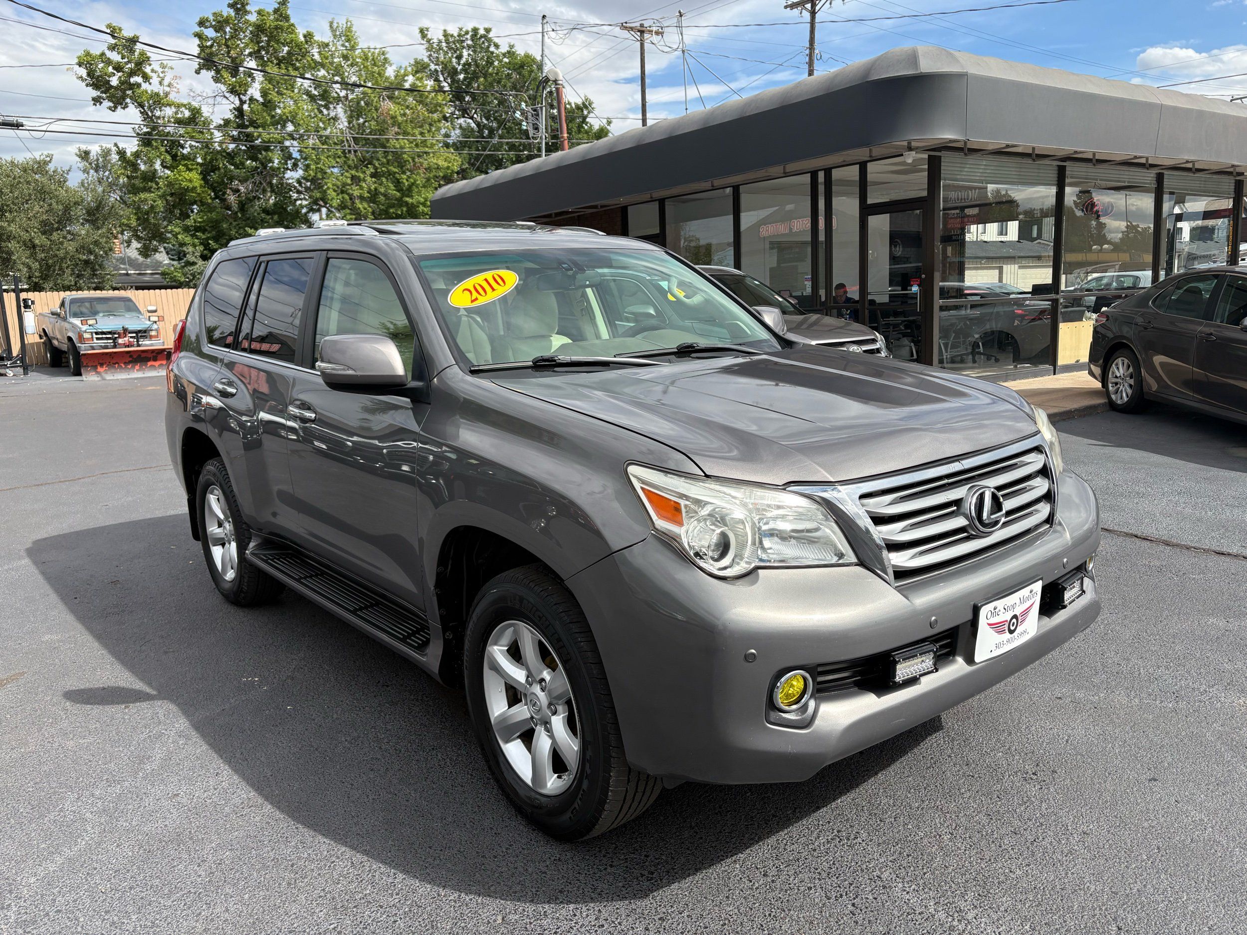 Lexus GX photo 11