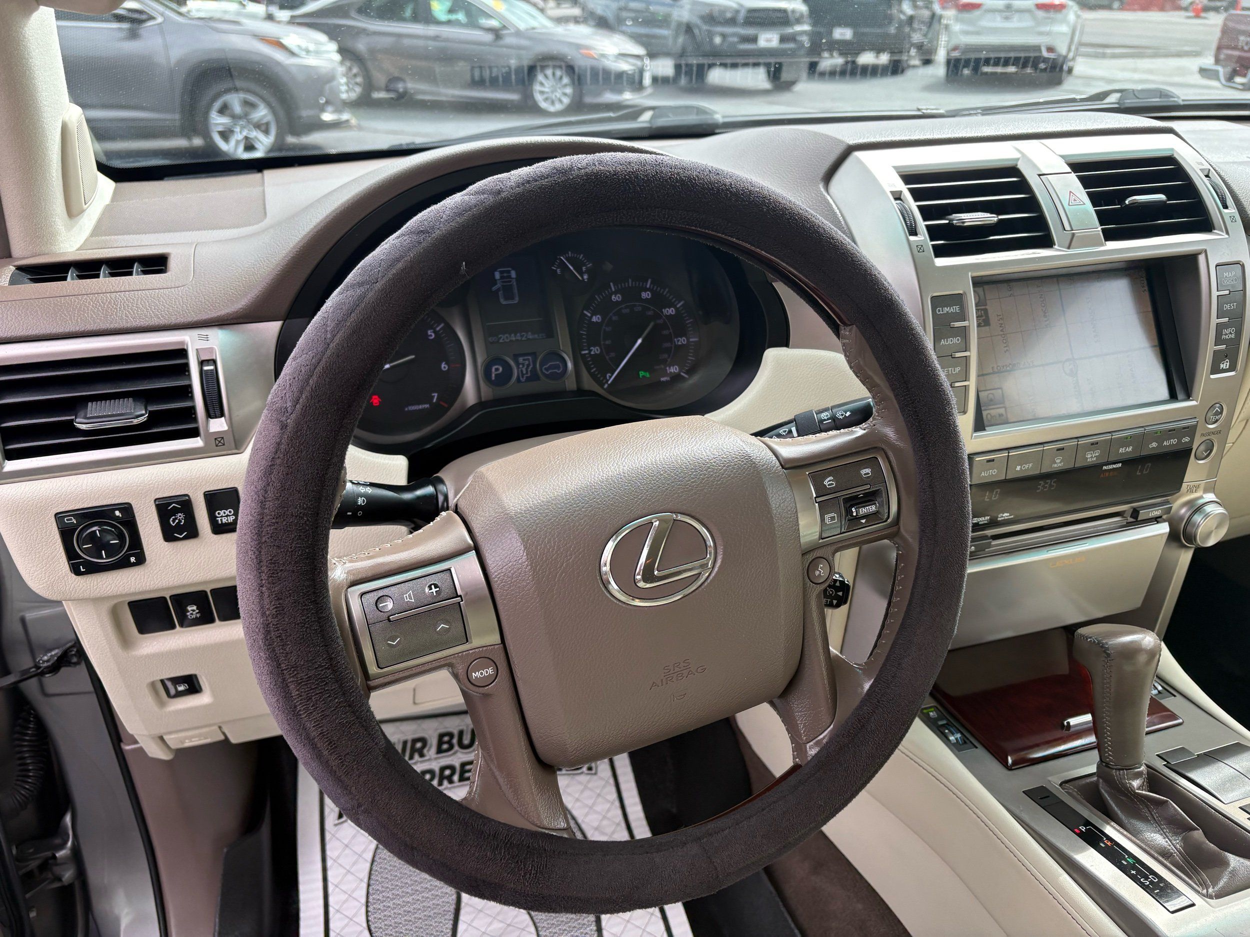 Lexus GX photo 16