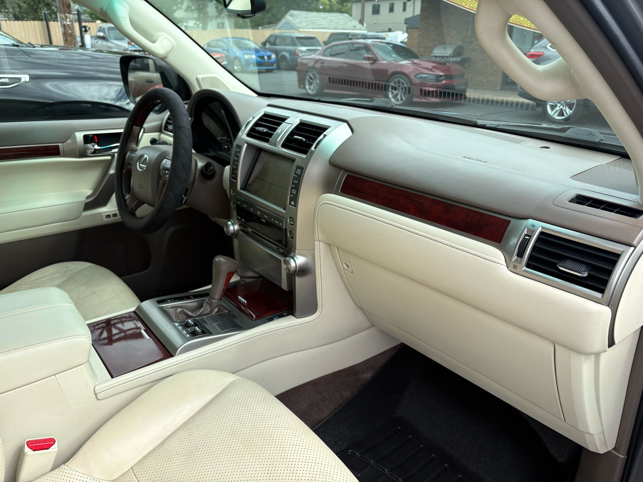 Lexus GX photo 21