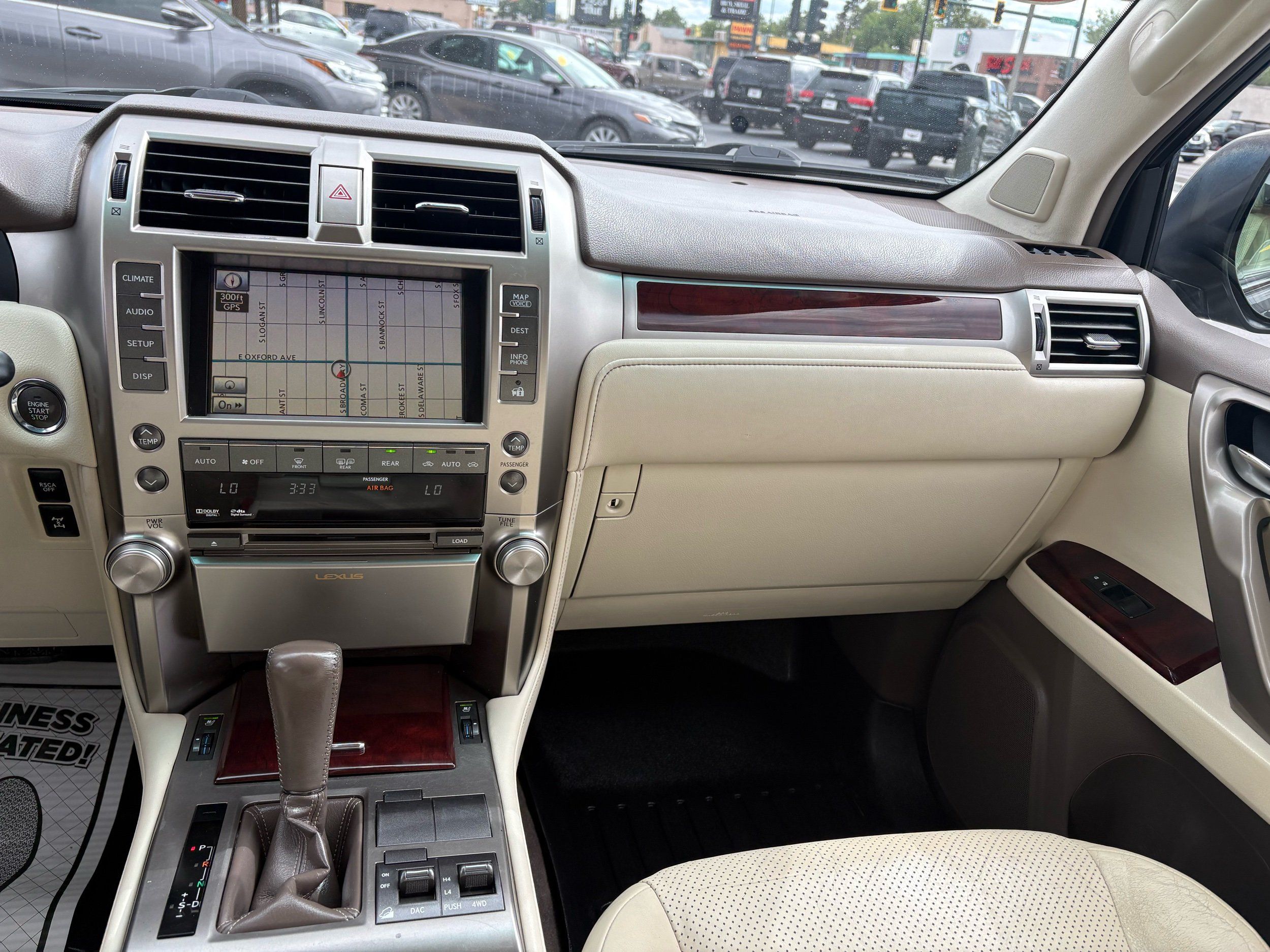 Lexus GX photo 29