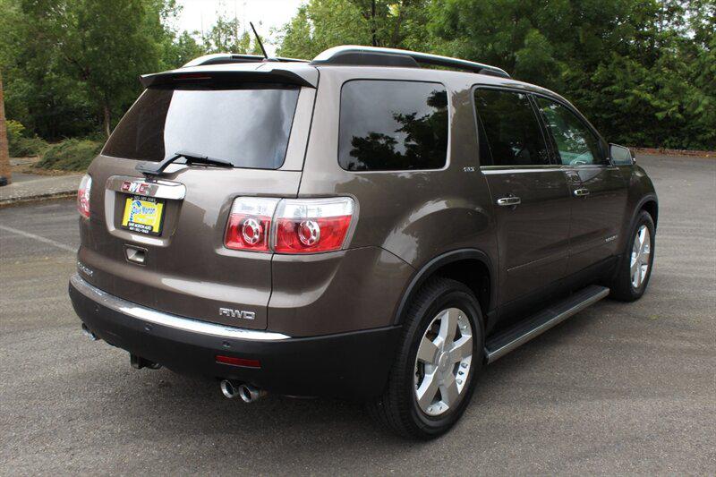 GMC Acadia photo 4